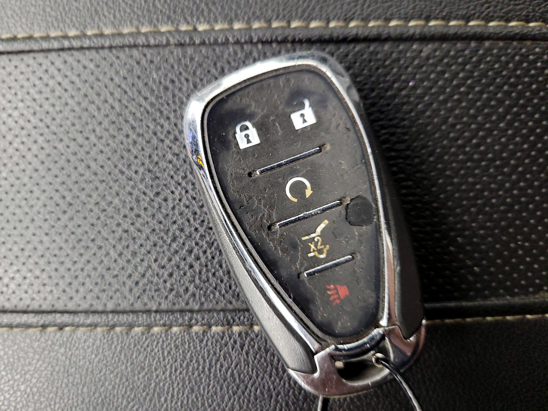 Thumbnail: 2022 Chevrolet Traverse - 18