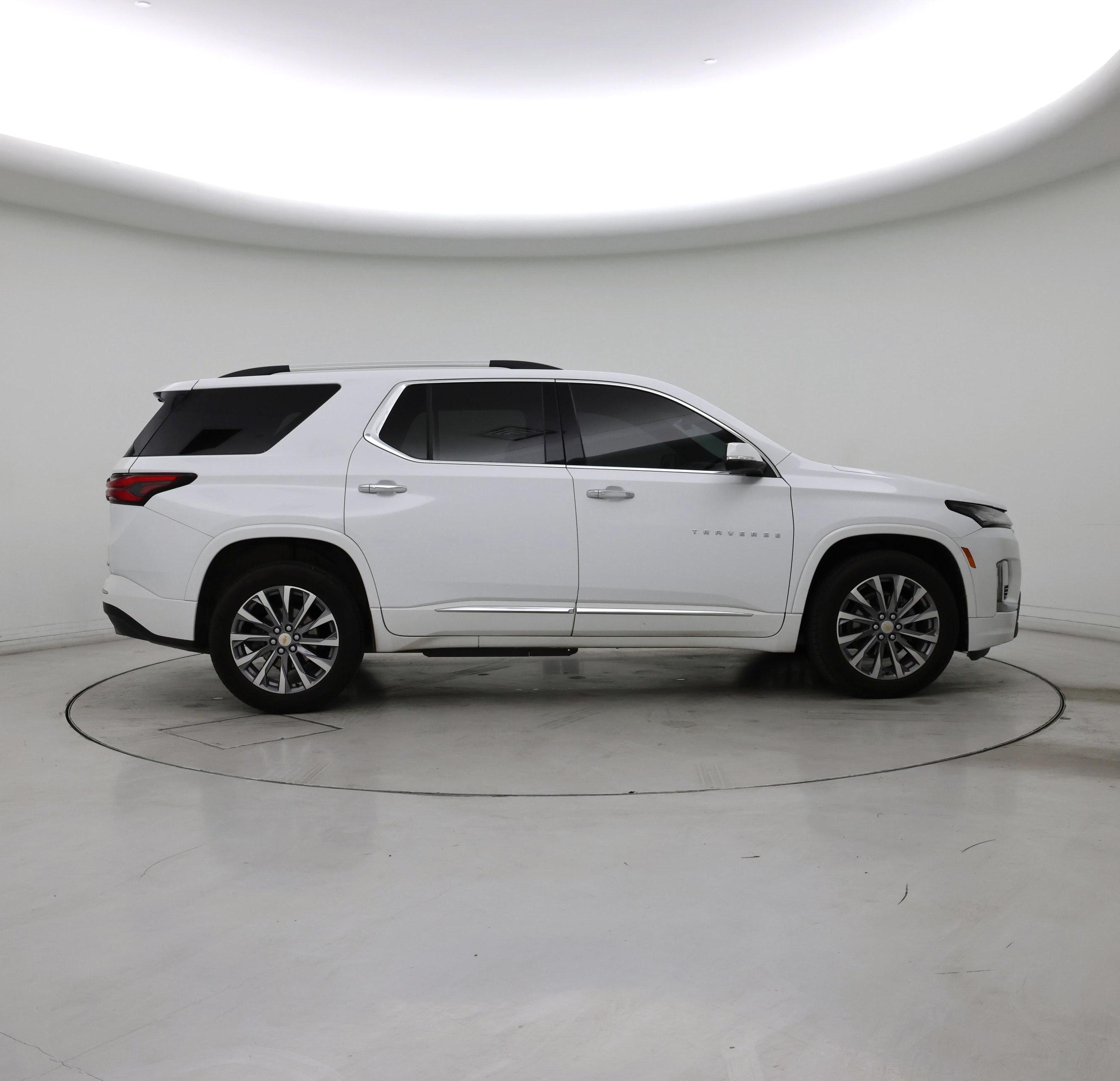 Thumbnail: 2022 Chevrolet Traverse - 7