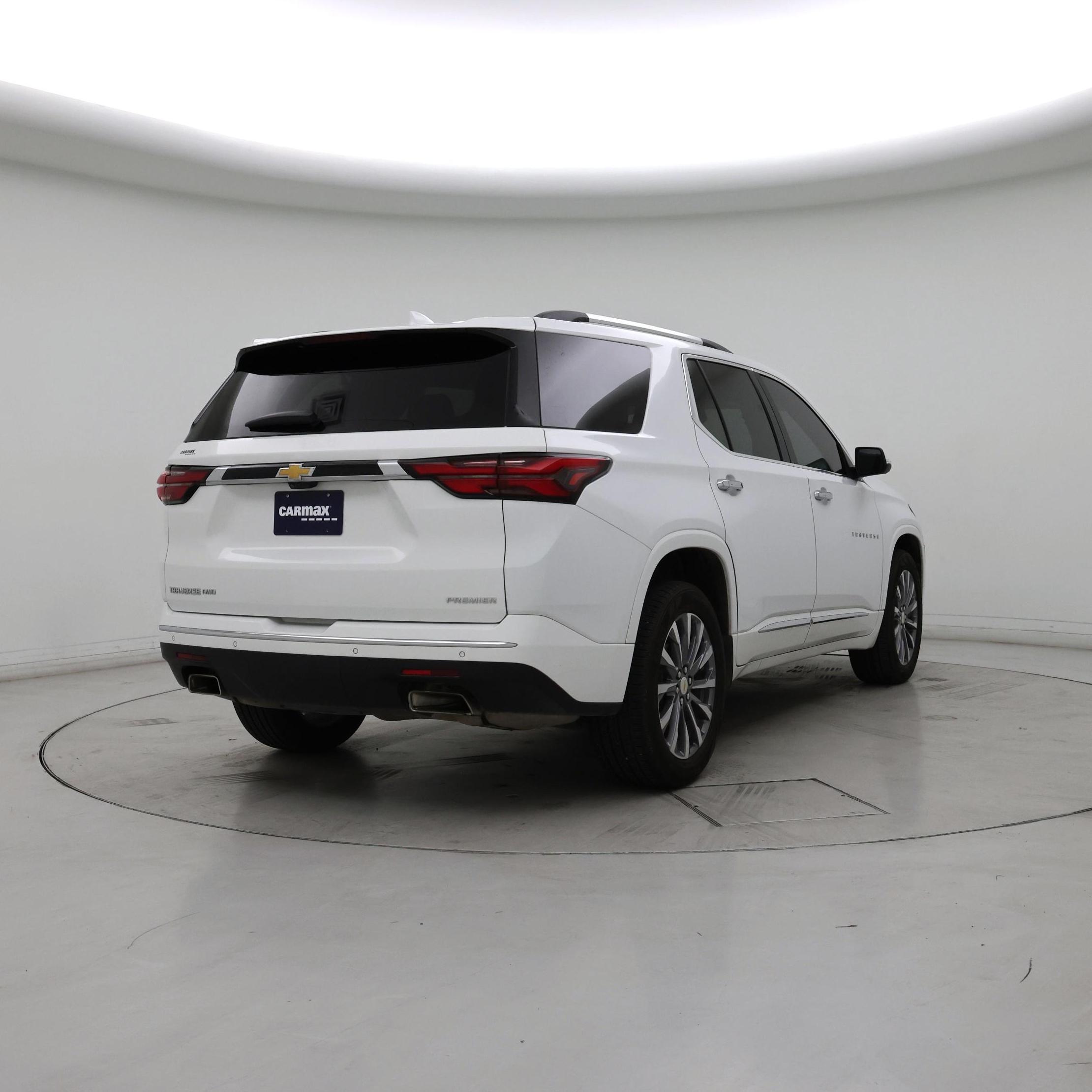 Thumbnail: 2022 Chevrolet Traverse - 8