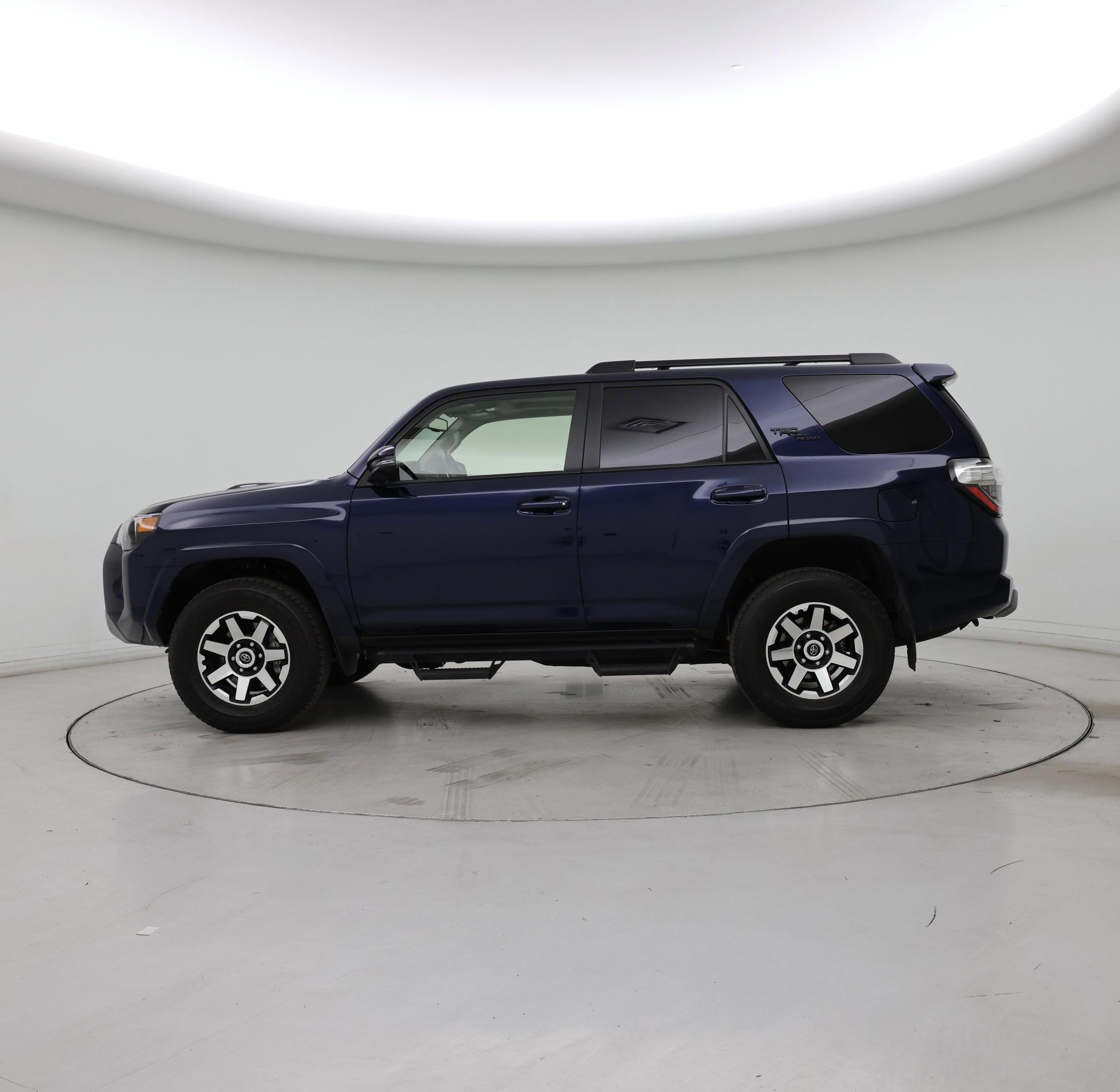 Thumbnail: 2024 Toyota 4Runner - 3
