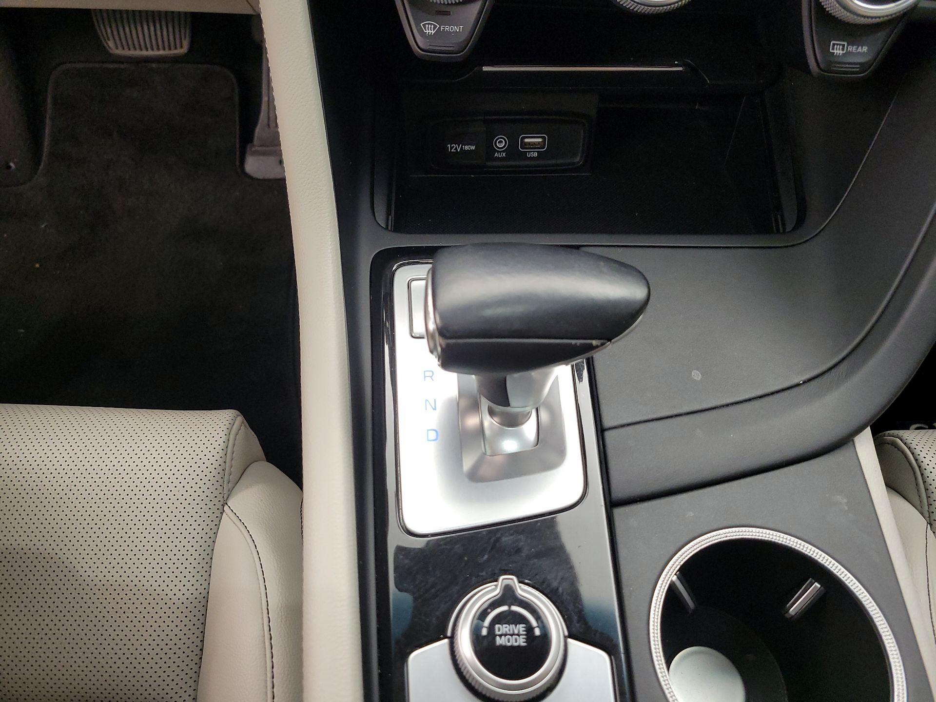 Thumbnail: 2021 Genesis G70 - 17