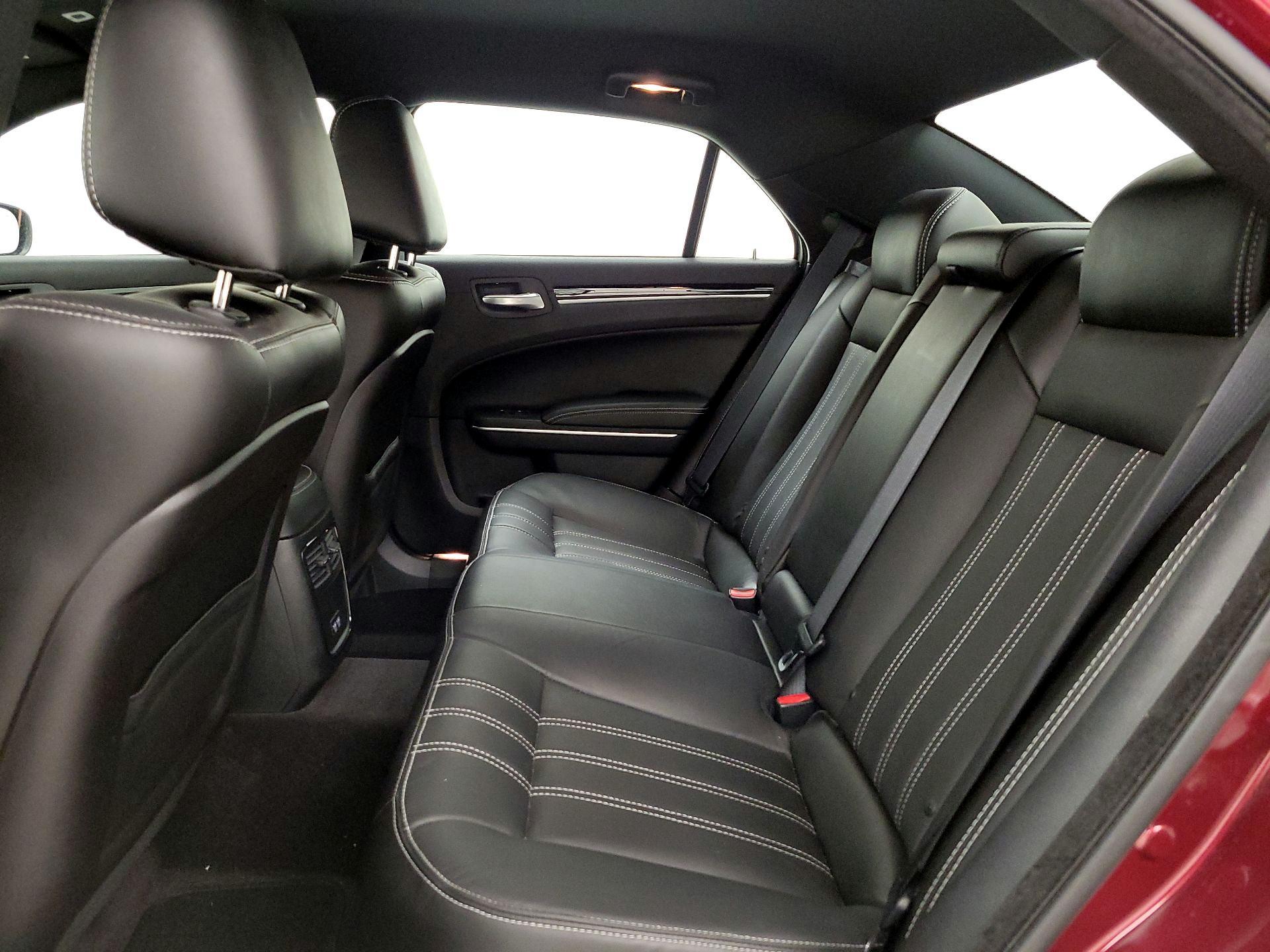 Thumbnail: 2018 Chrysler 300 - 18