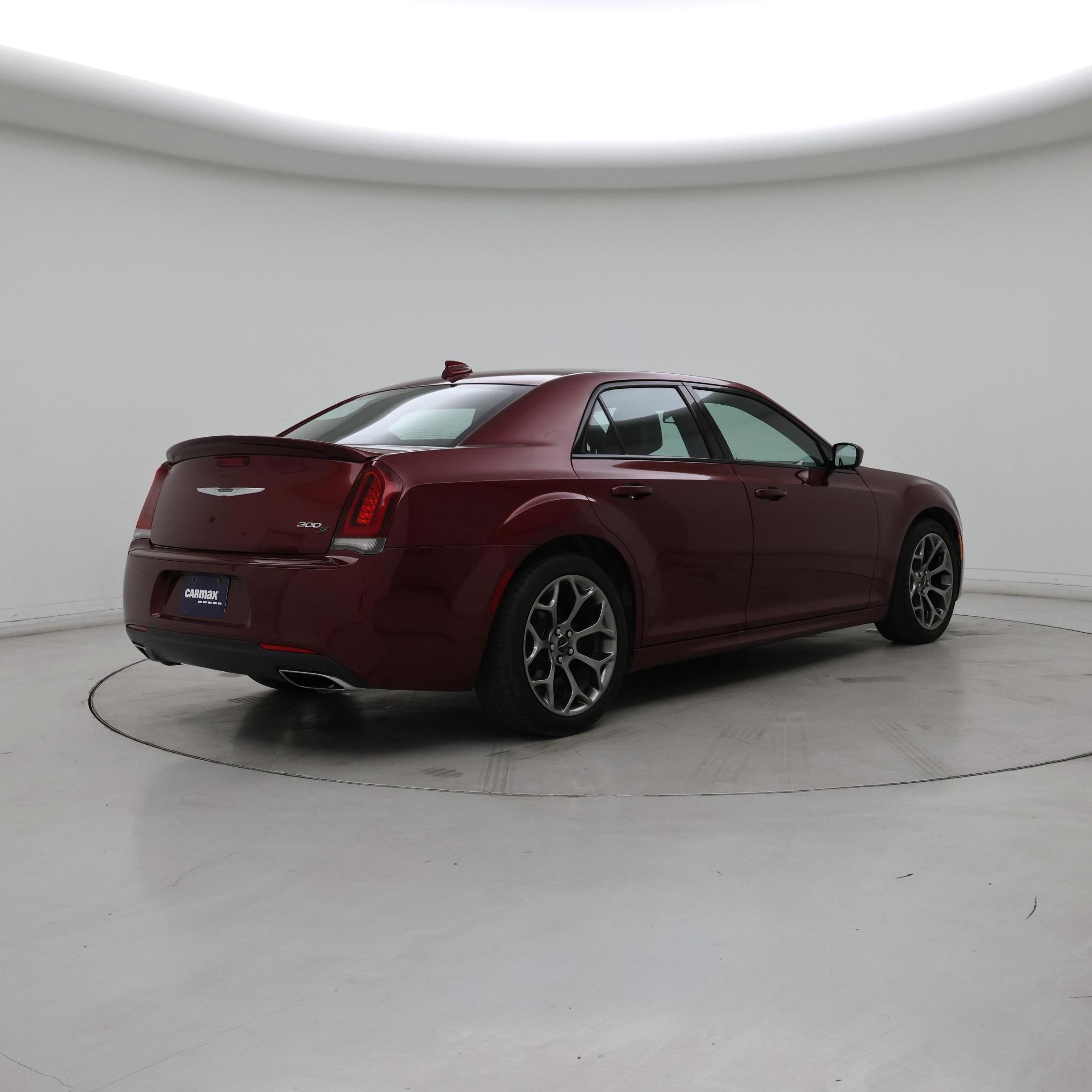 Thumbnail: 2018 Chrysler 300 - 8