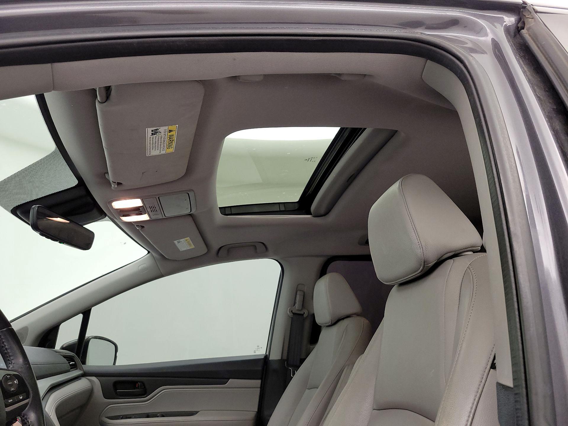 Thumbnail: 2020 Honda Odyssey - 18