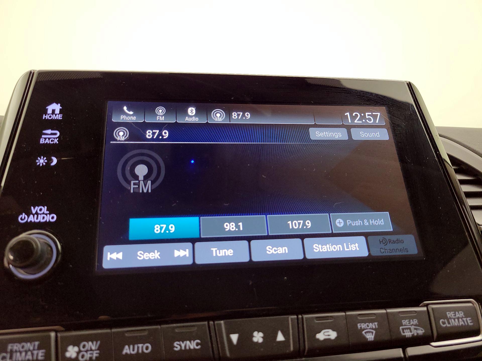 Thumbnail: 2019 Honda Odyssey - 15