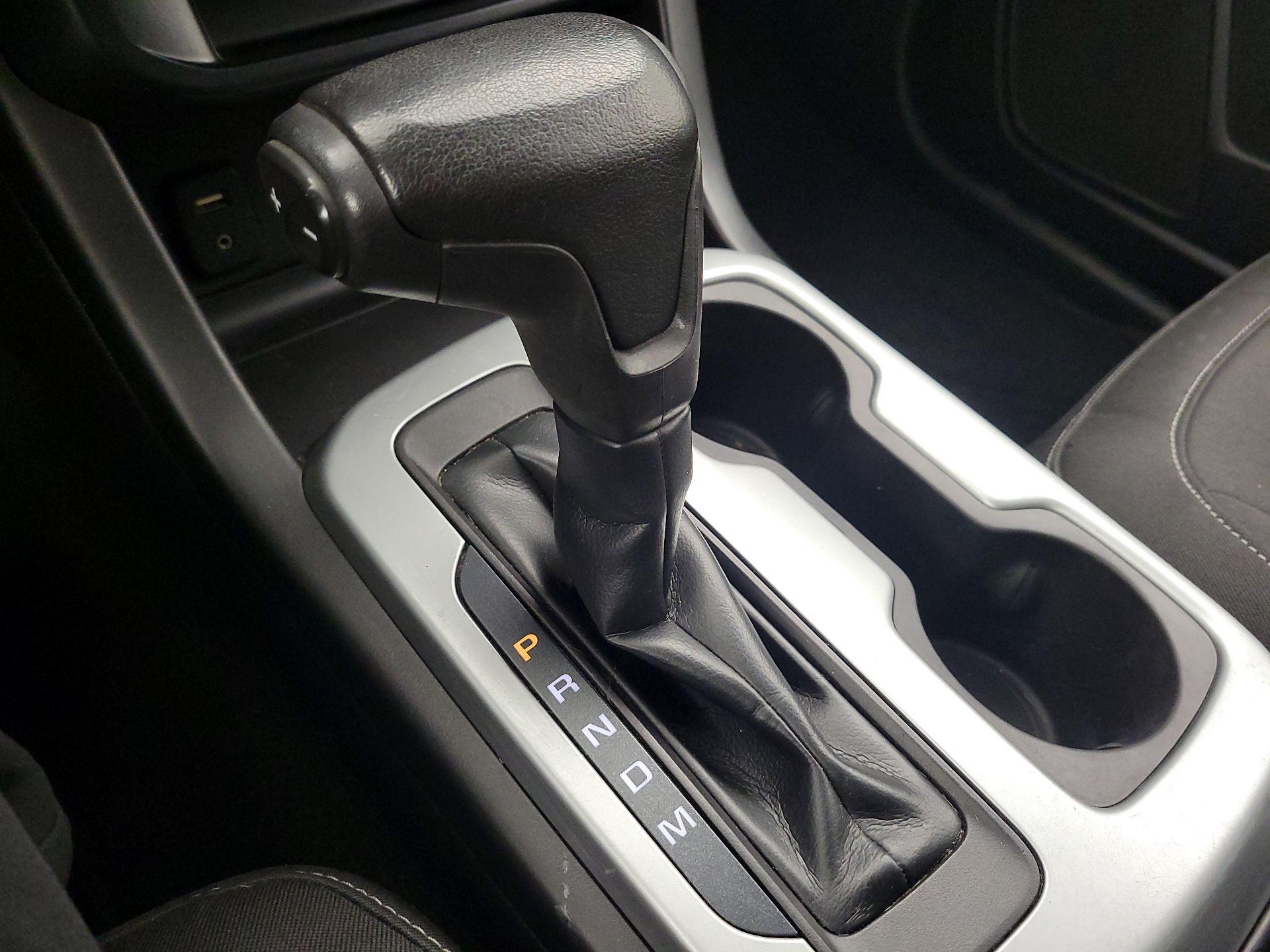 Thumbnail: 2016 Chevrolet Colorado - 17