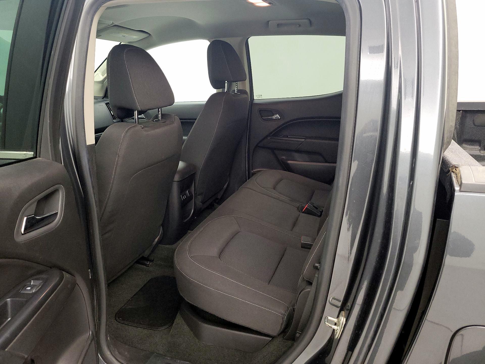 Thumbnail: 2016 Chevrolet Colorado - 19