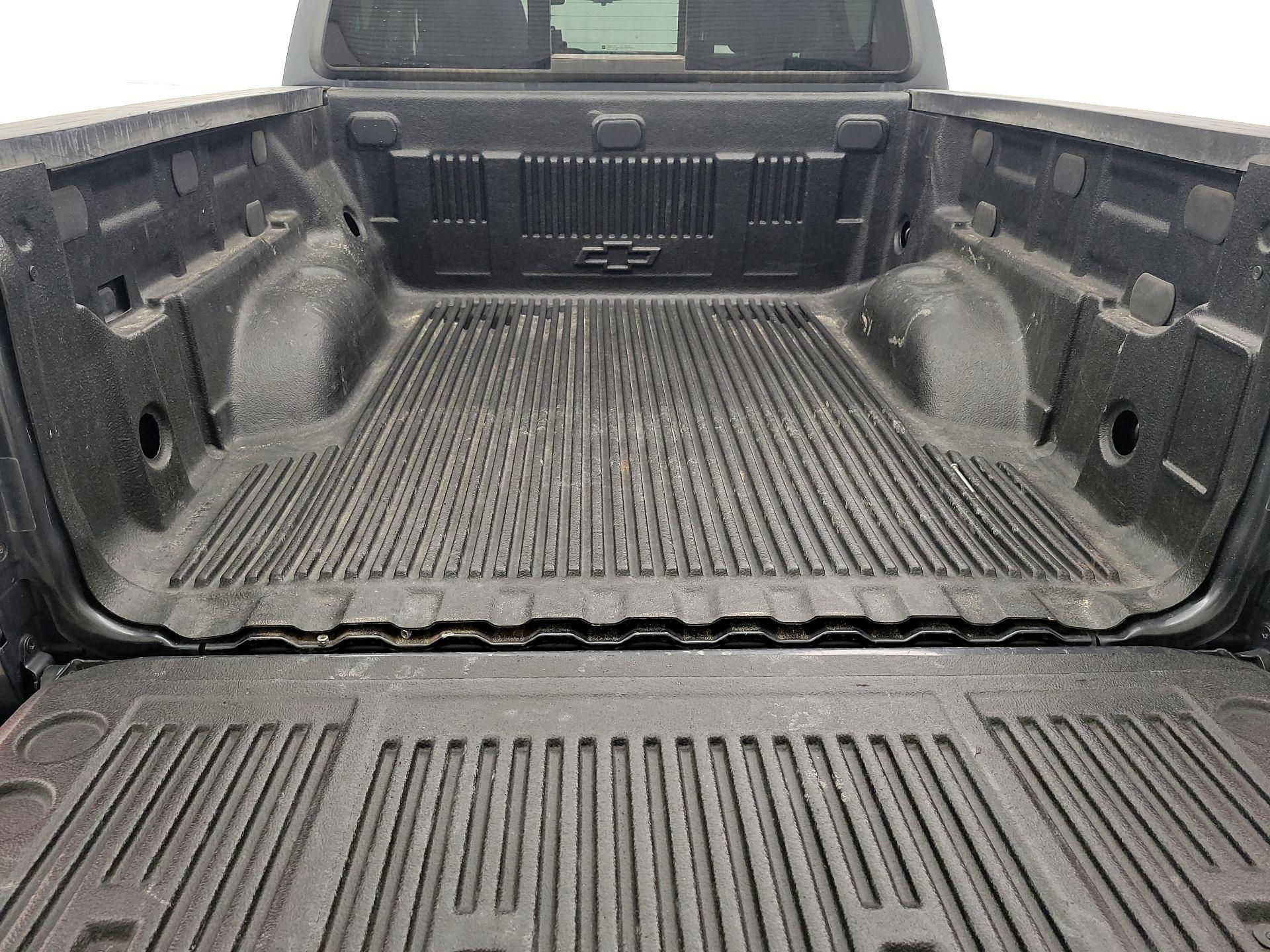 Thumbnail: 2016 Chevrolet Colorado - 20