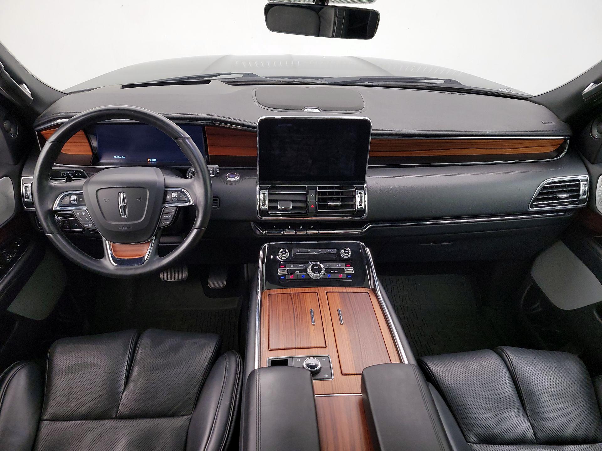 Thumbnail: 2019 Lincoln Navigator - 9