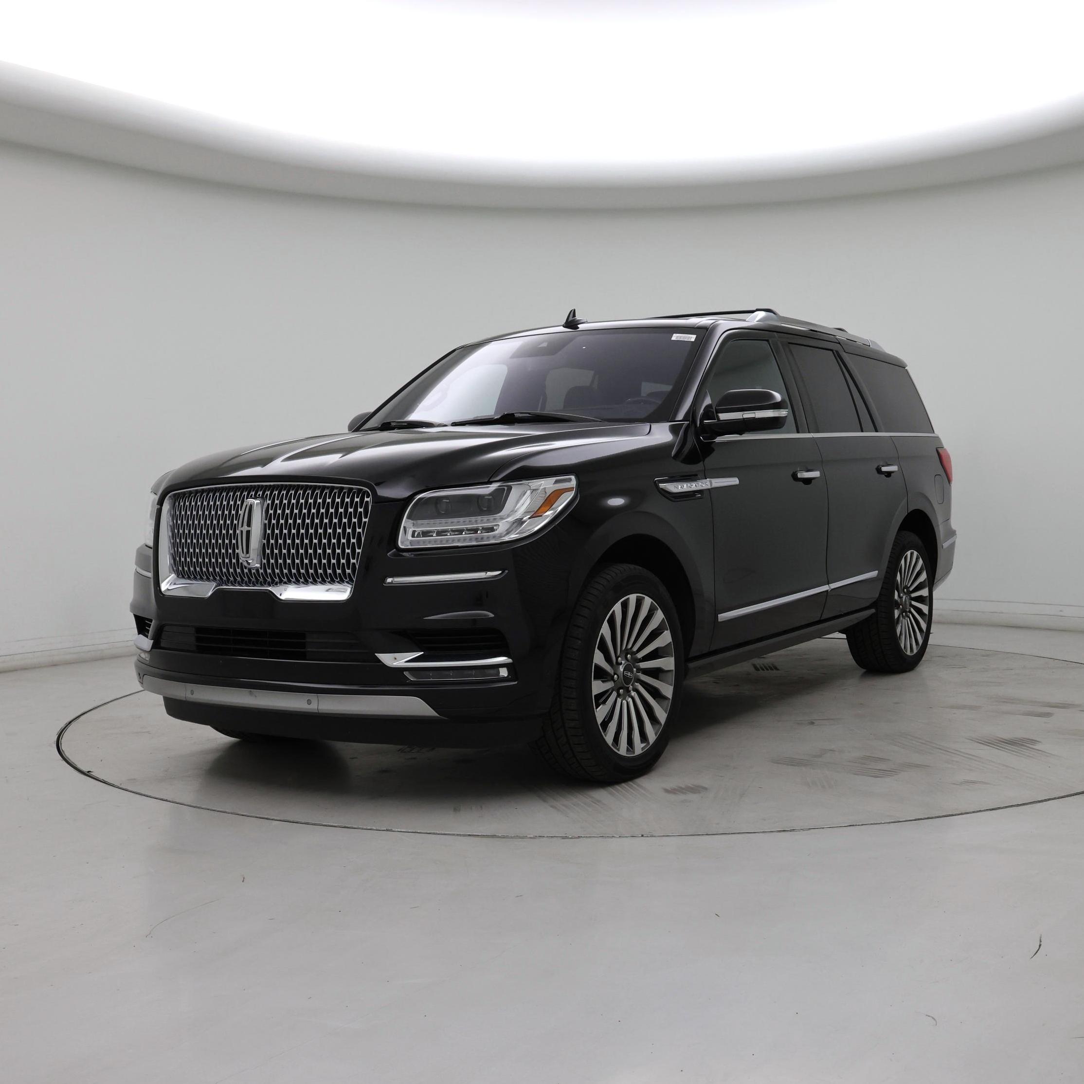 Thumbnail: 2019 Lincoln Navigator - 4