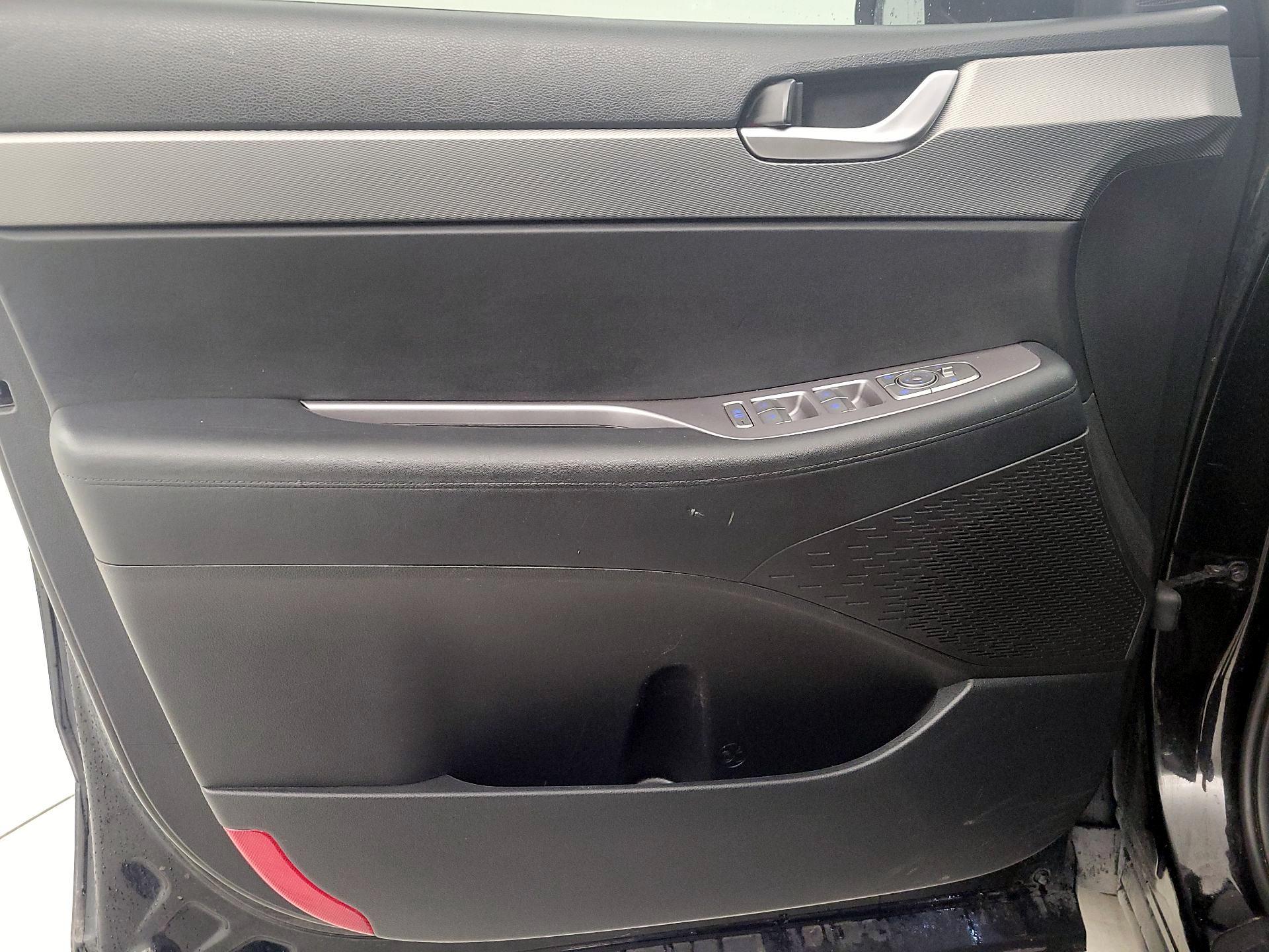 Thumbnail: 2021 Hyundai Palisade - 12