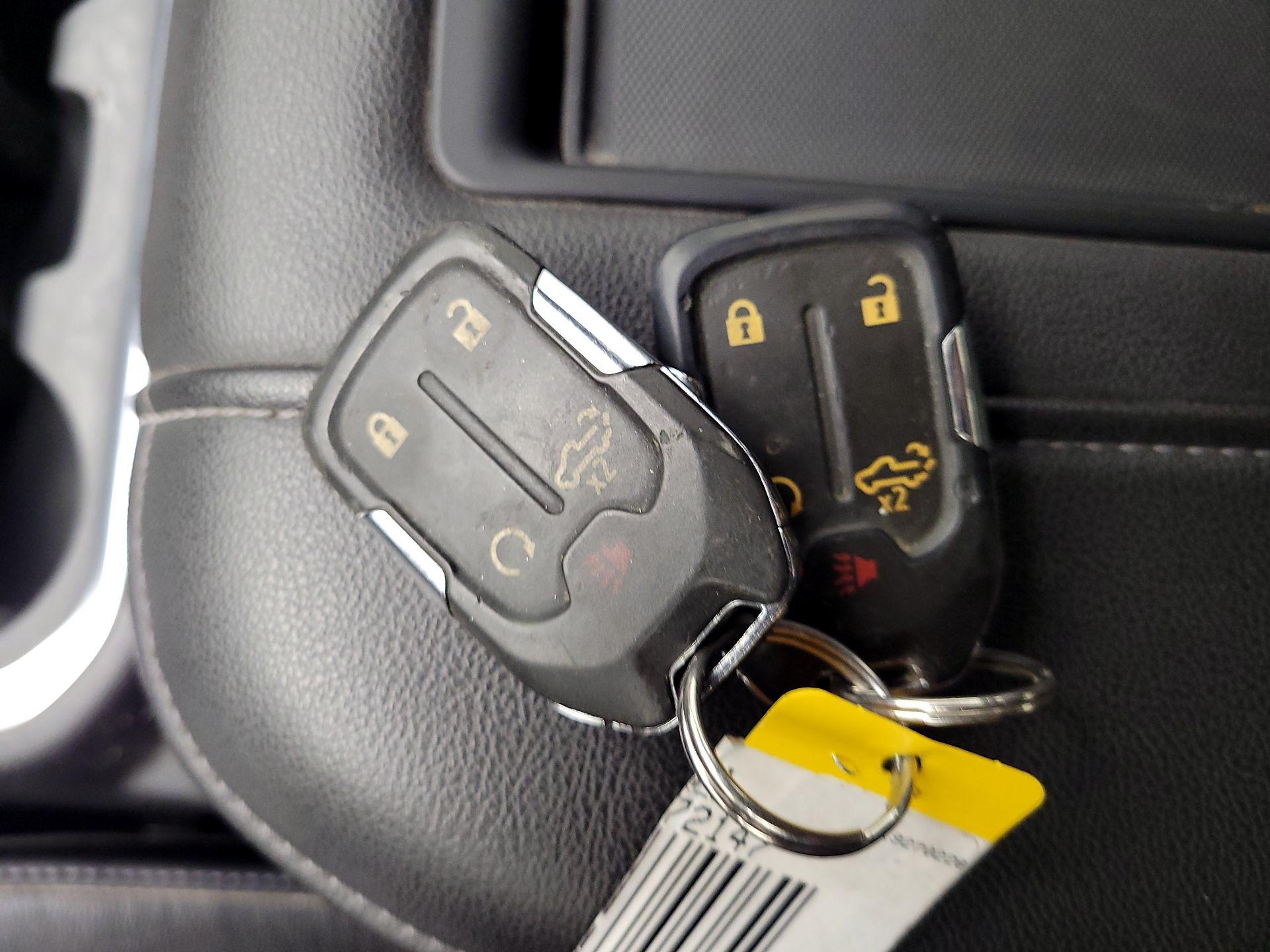 Thumbnail: 2020 Chevrolet Silverado 1500 - 18