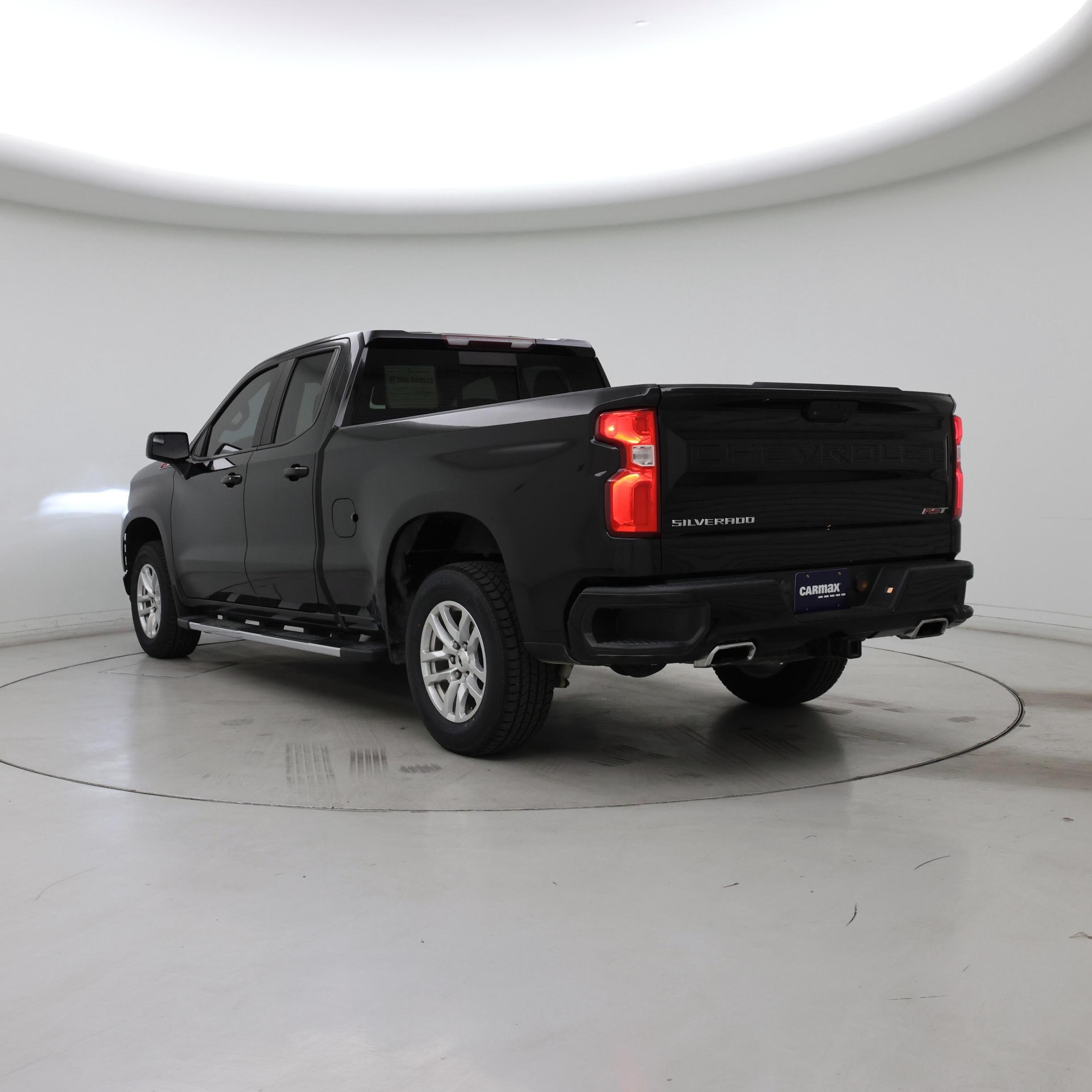 Thumbnail: 2020 Chevrolet Silverado 1500 - 2