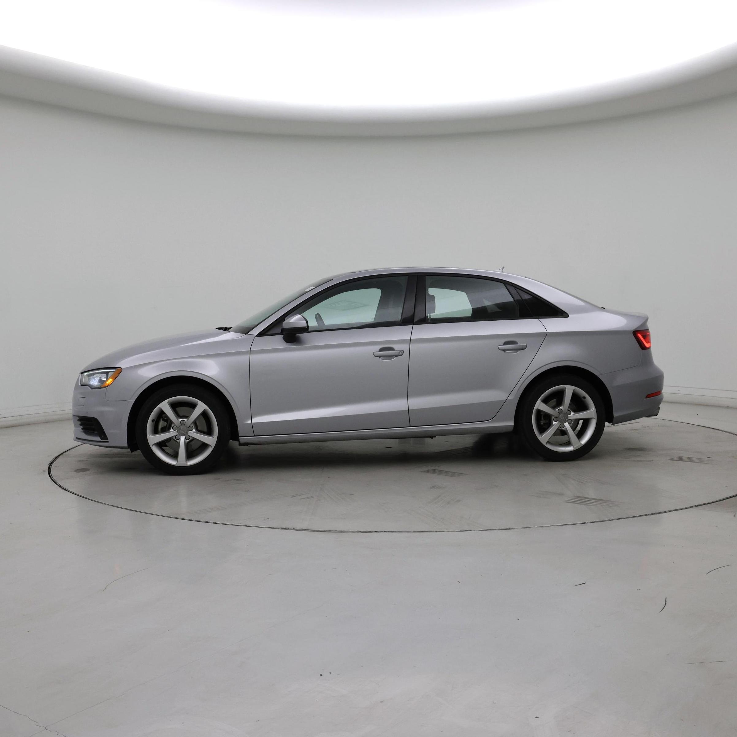 Thumbnail: 2016 Audi A3 - 3