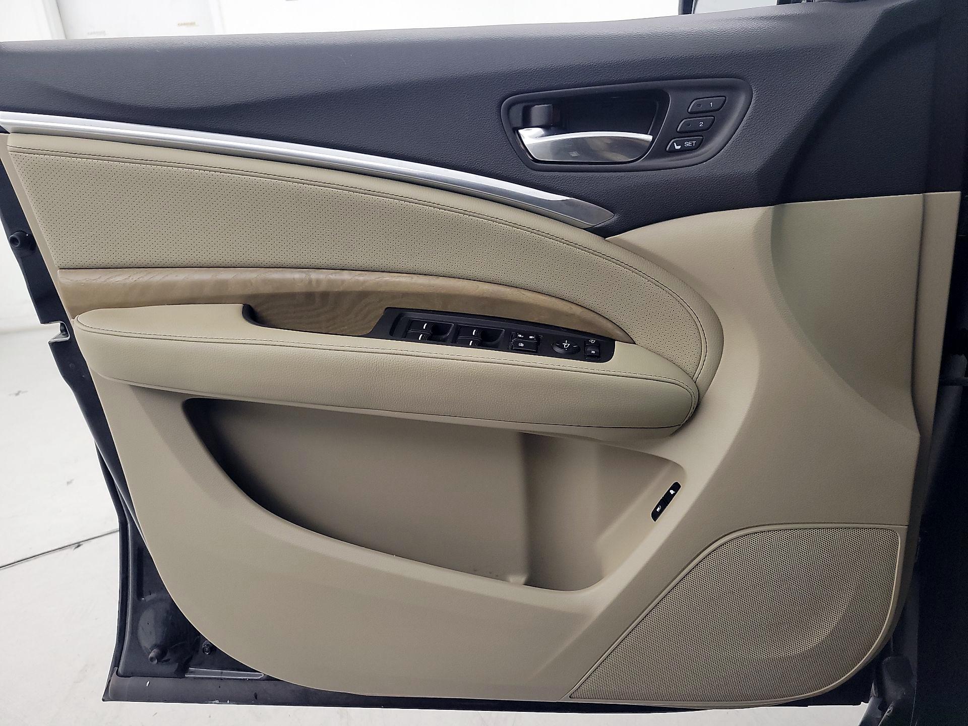 Thumbnail: 2019 Acura MDX - 12