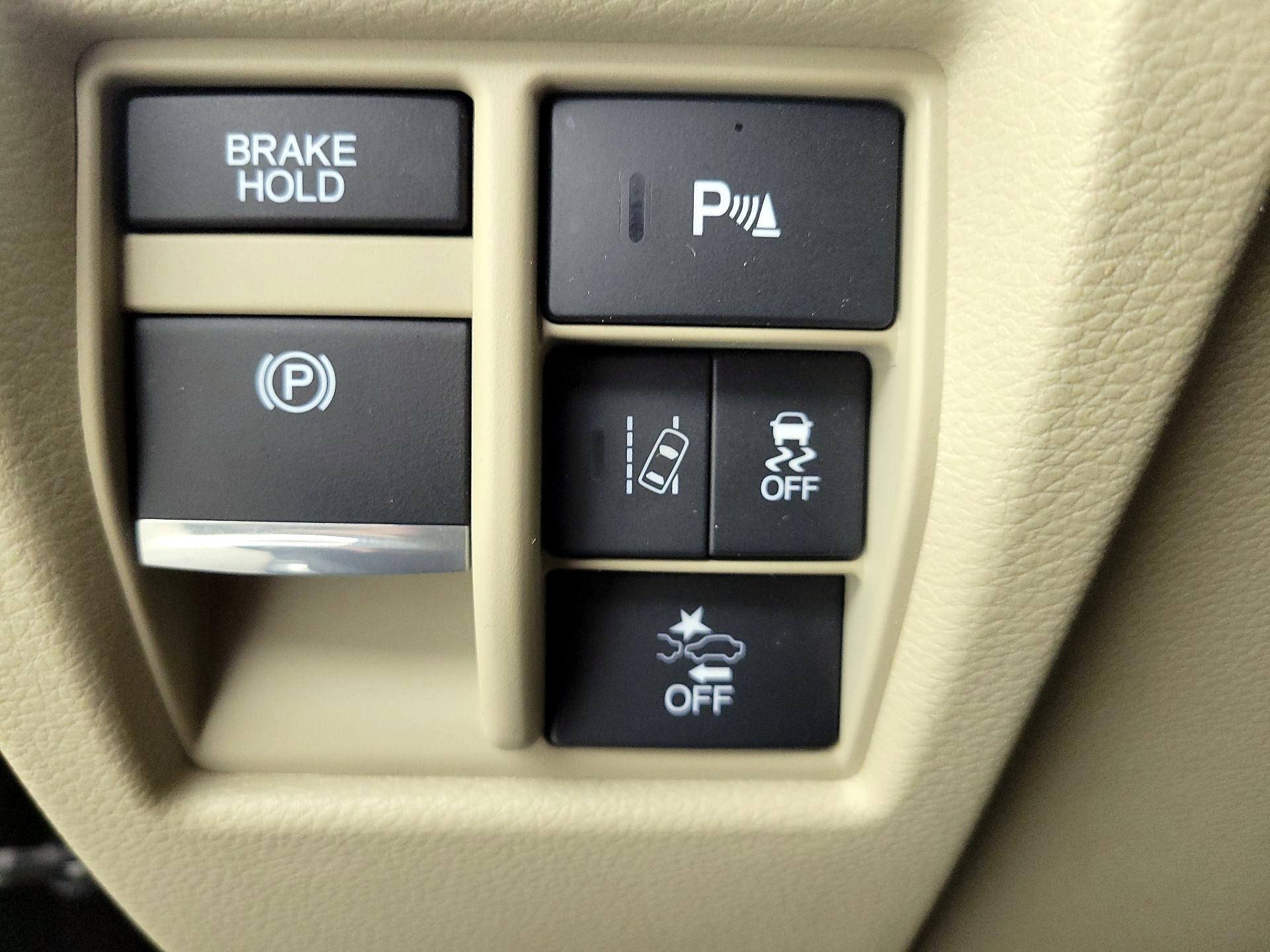 Thumbnail: 2019 Acura MDX - 13