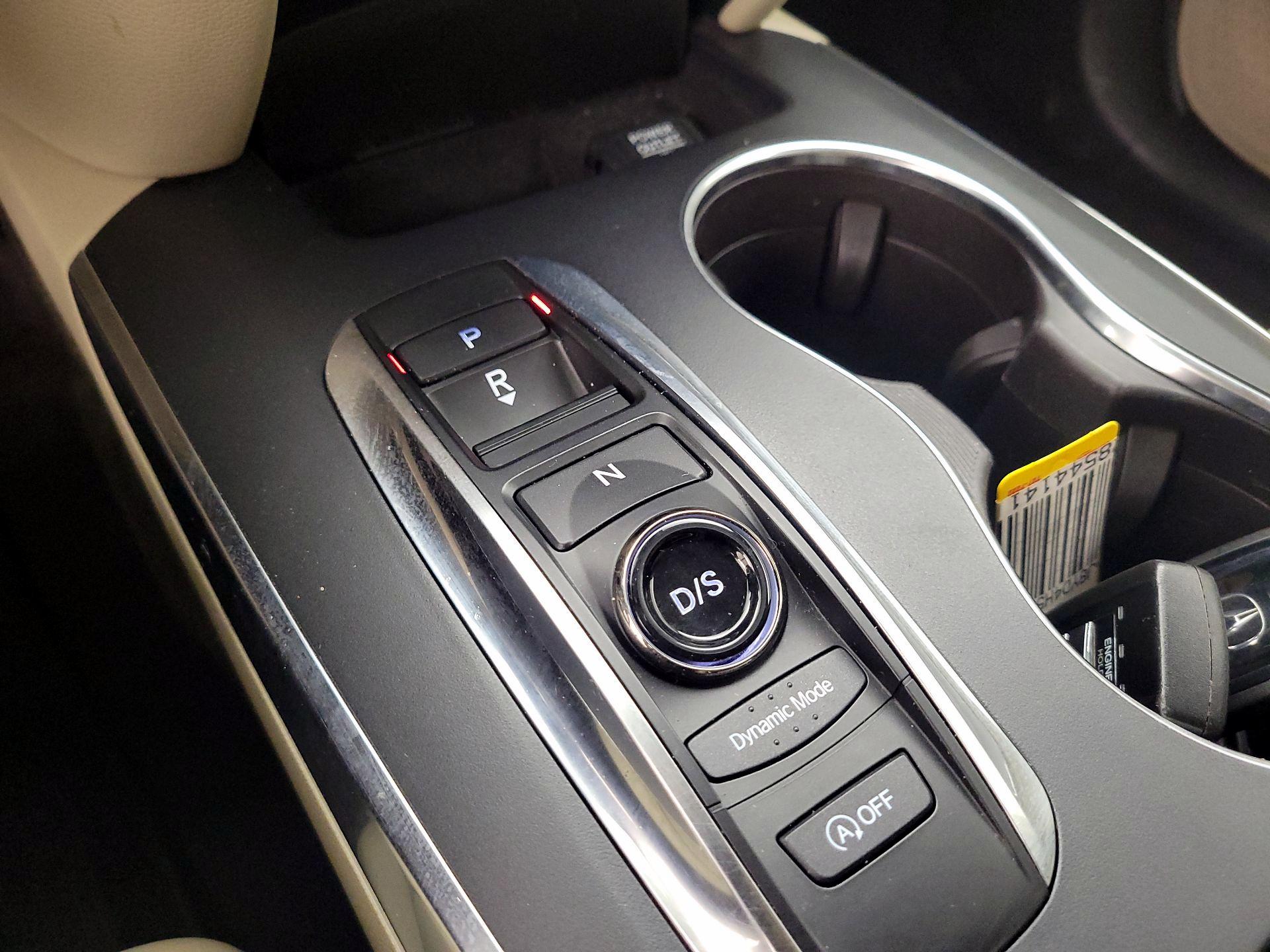 Thumbnail: 2019 Acura MDX - 17