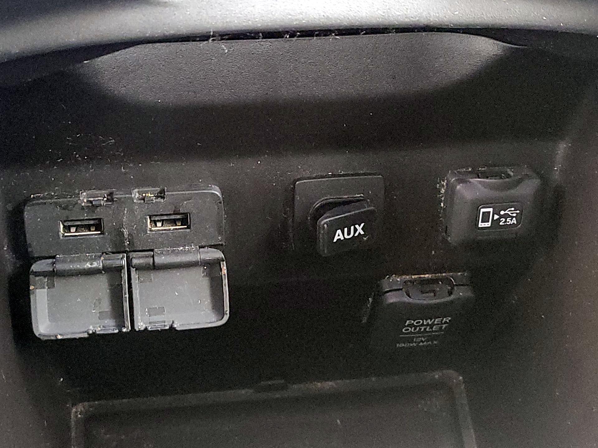 Thumbnail: 2019 Acura MDX - 18