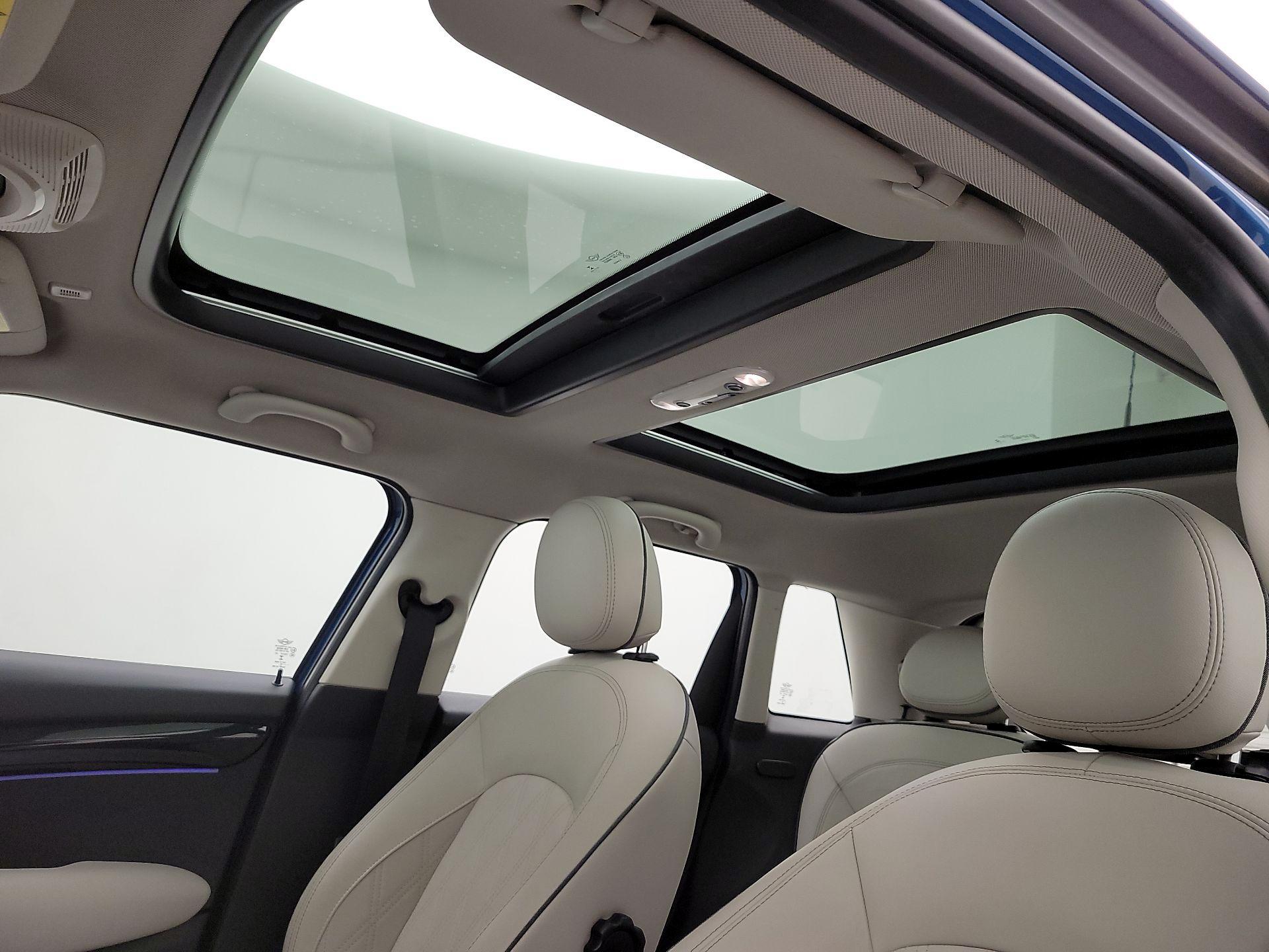 Thumbnail: 2022 MINI Cooper Hardtop - 20