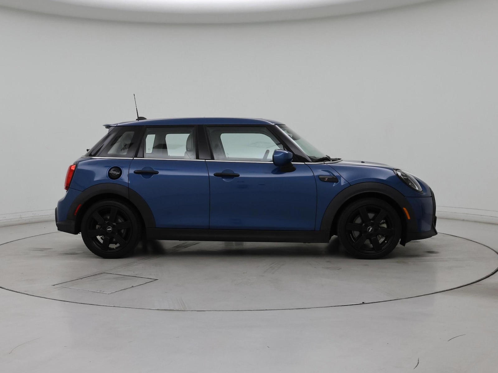 2022 MINI Hardtop 4 Door S - Photo 8