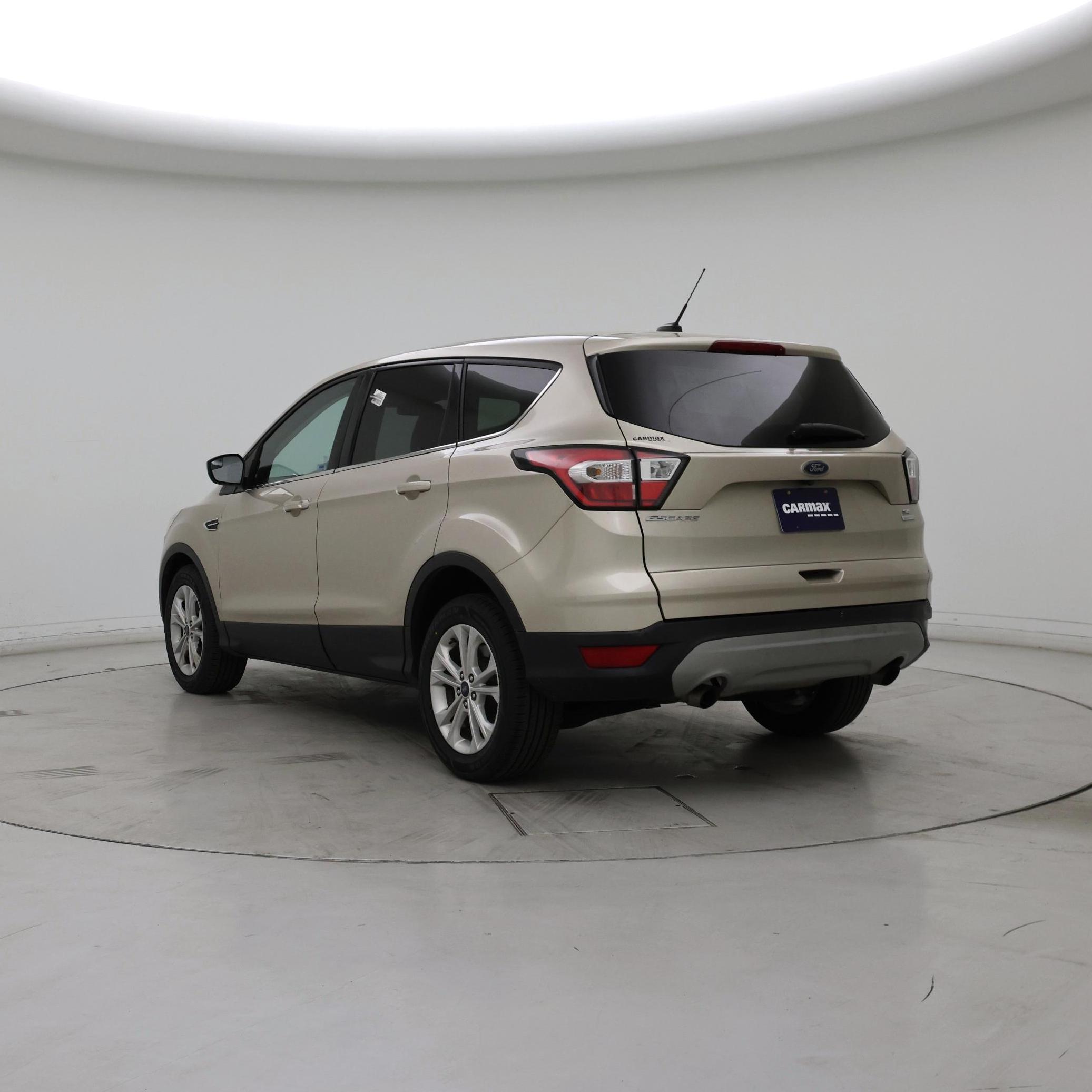 Thumbnail: 2017 Ford Escape - 2