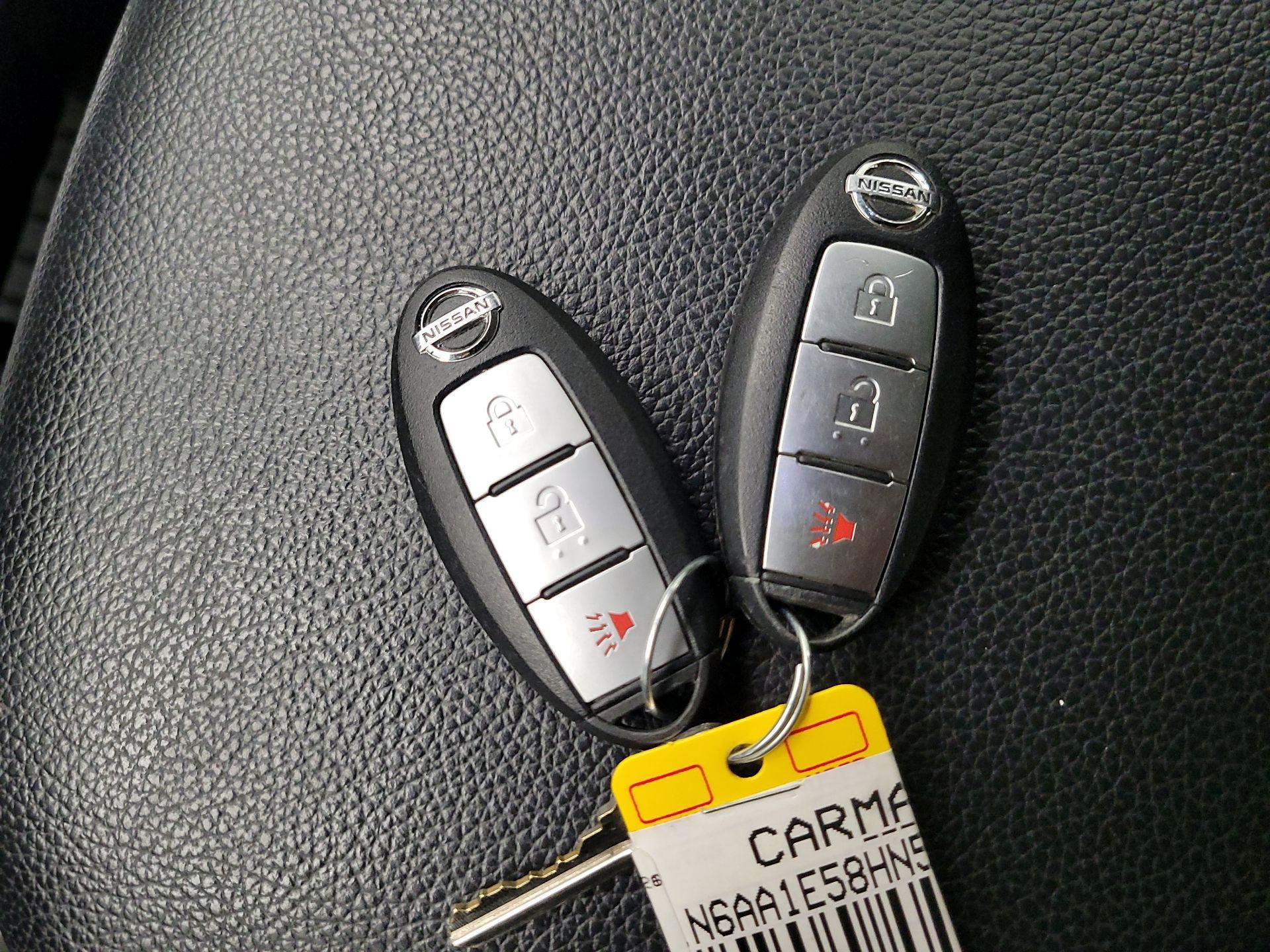 Thumbnail: 2017 Nissan Titan - 18