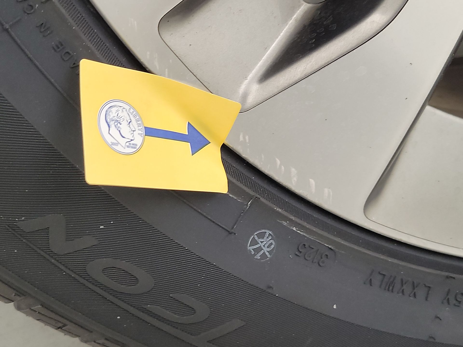 Thumbnail: 2020 Ford Explorer - 19