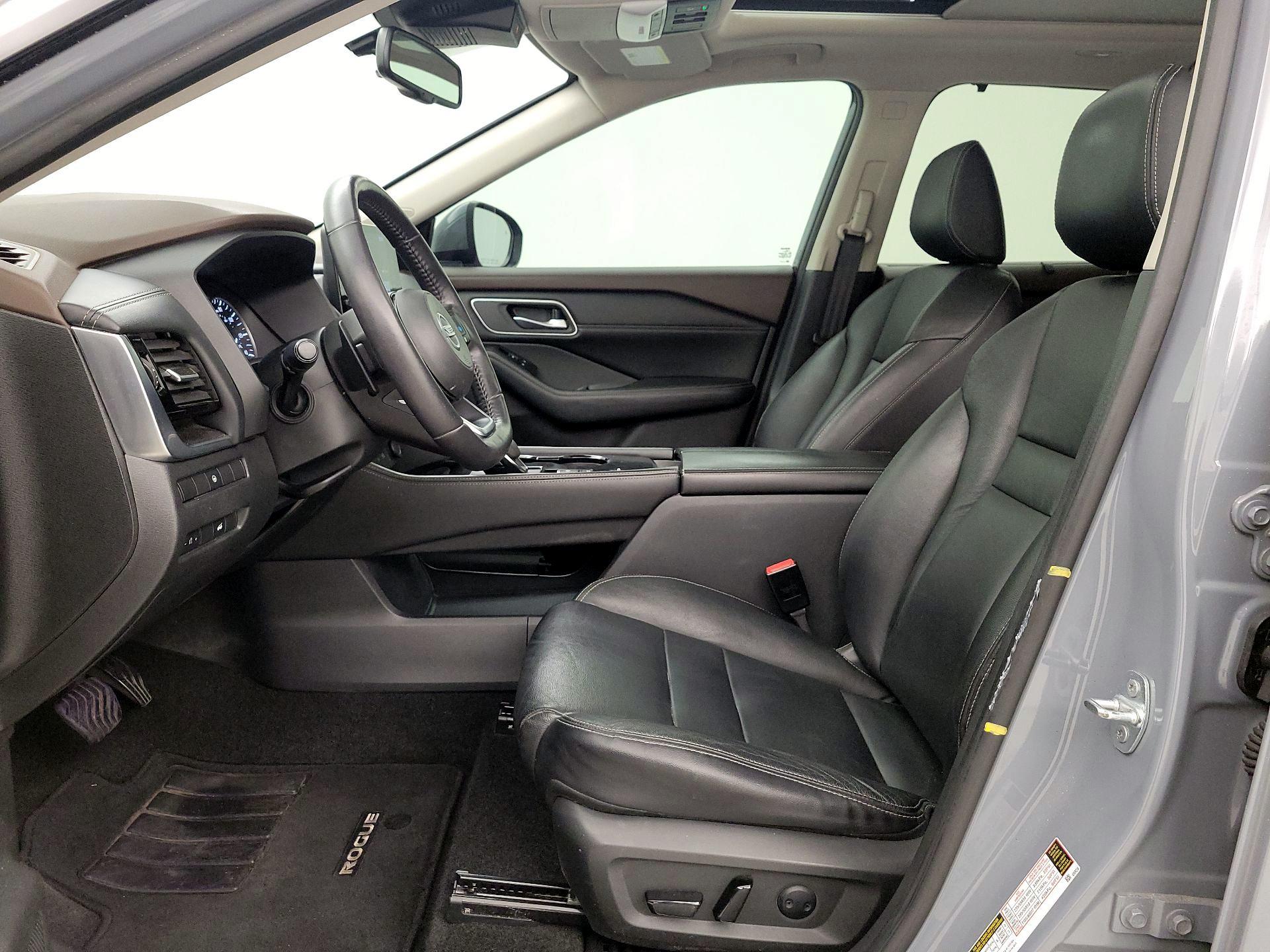 Thumbnail: 2021 Nissan Rogue - 11