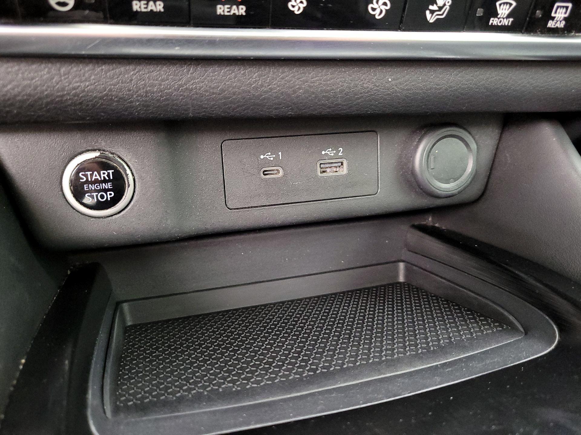 Thumbnail: 2021 Nissan Rogue - 17