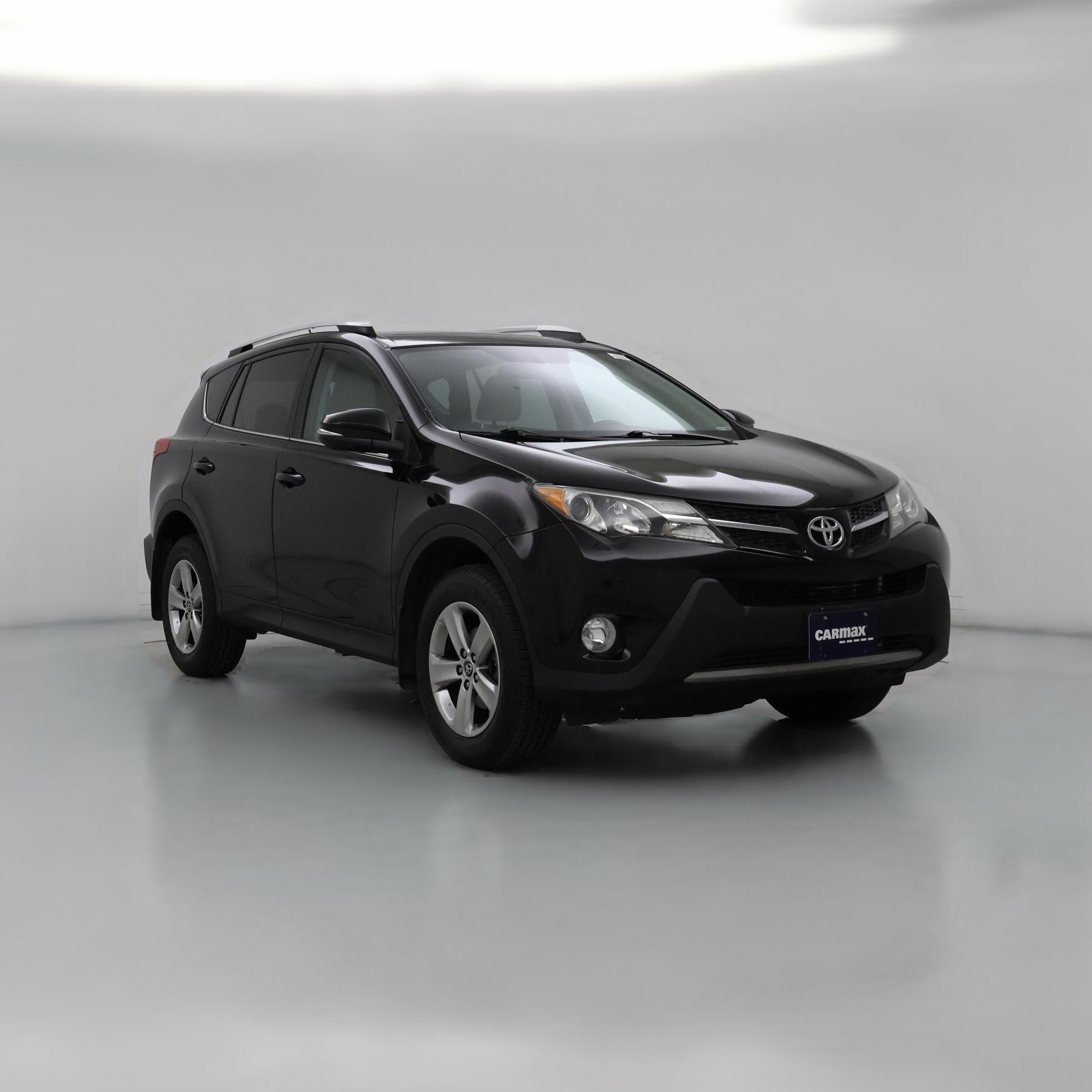 Thumbnail: 2015 Toyota RAV4 - 1