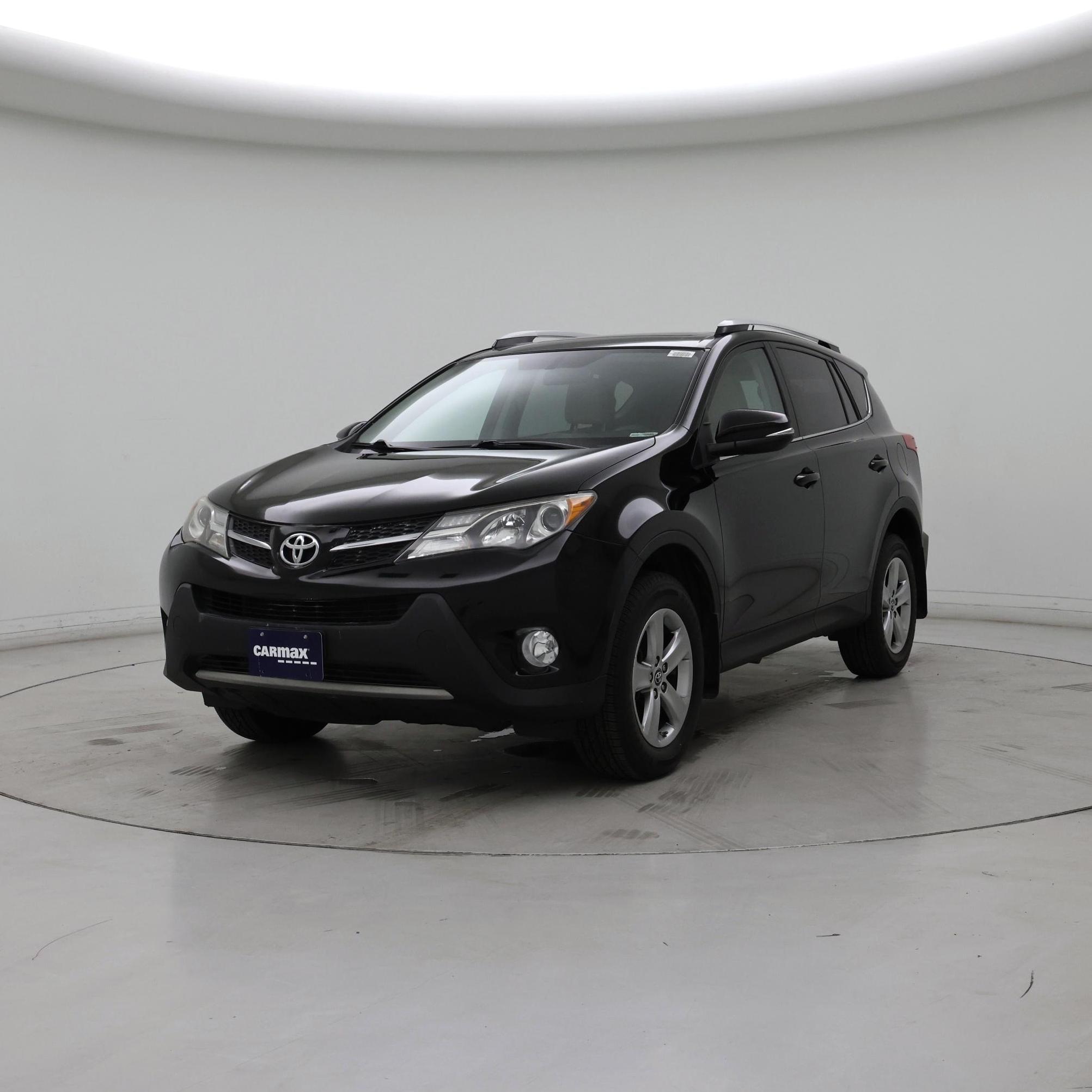 Thumbnail: 2015 Toyota RAV4 - 4