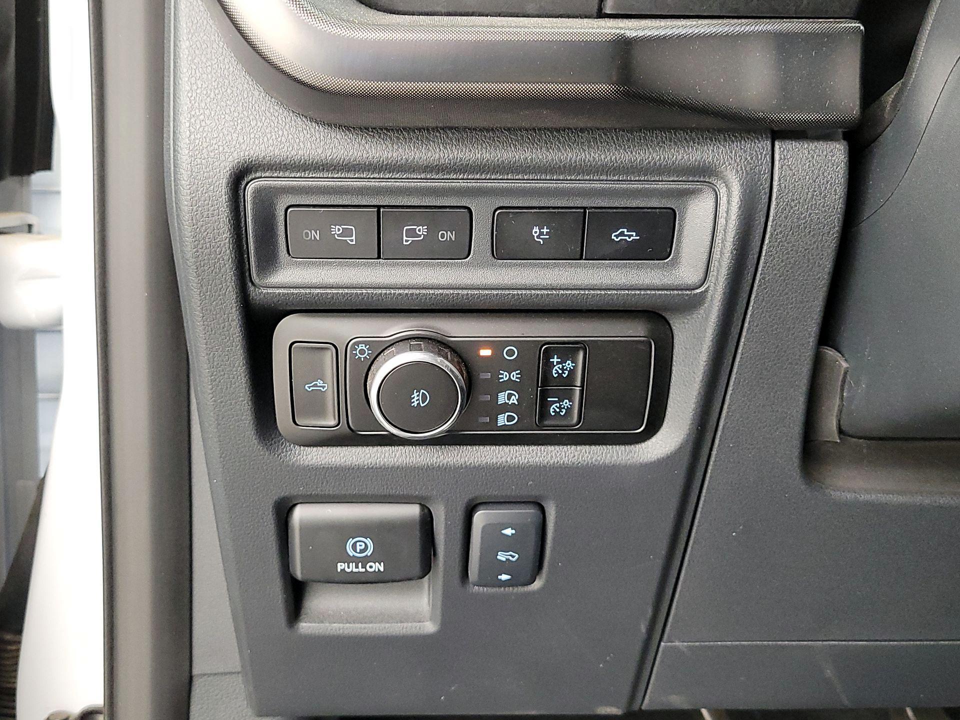 Thumbnail: 2023 Ford F-150 - 13