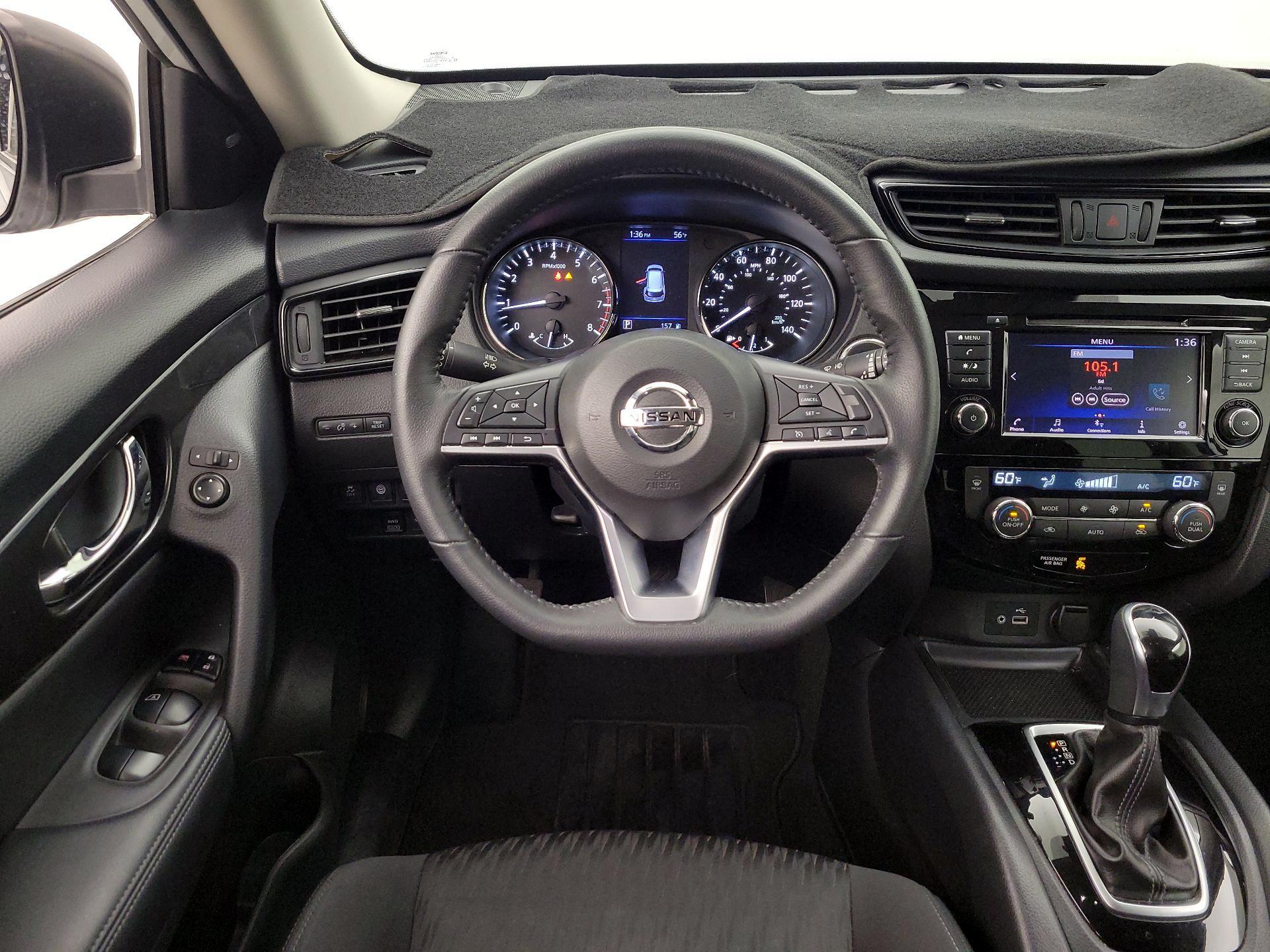 Thumbnail: 2020 Nissan Rogue - 10