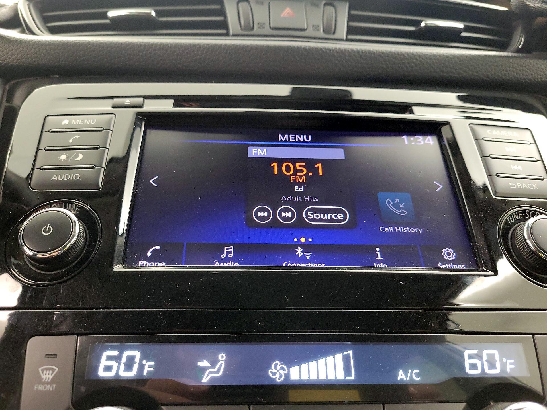 Thumbnail: 2020 Nissan Rogue - 15