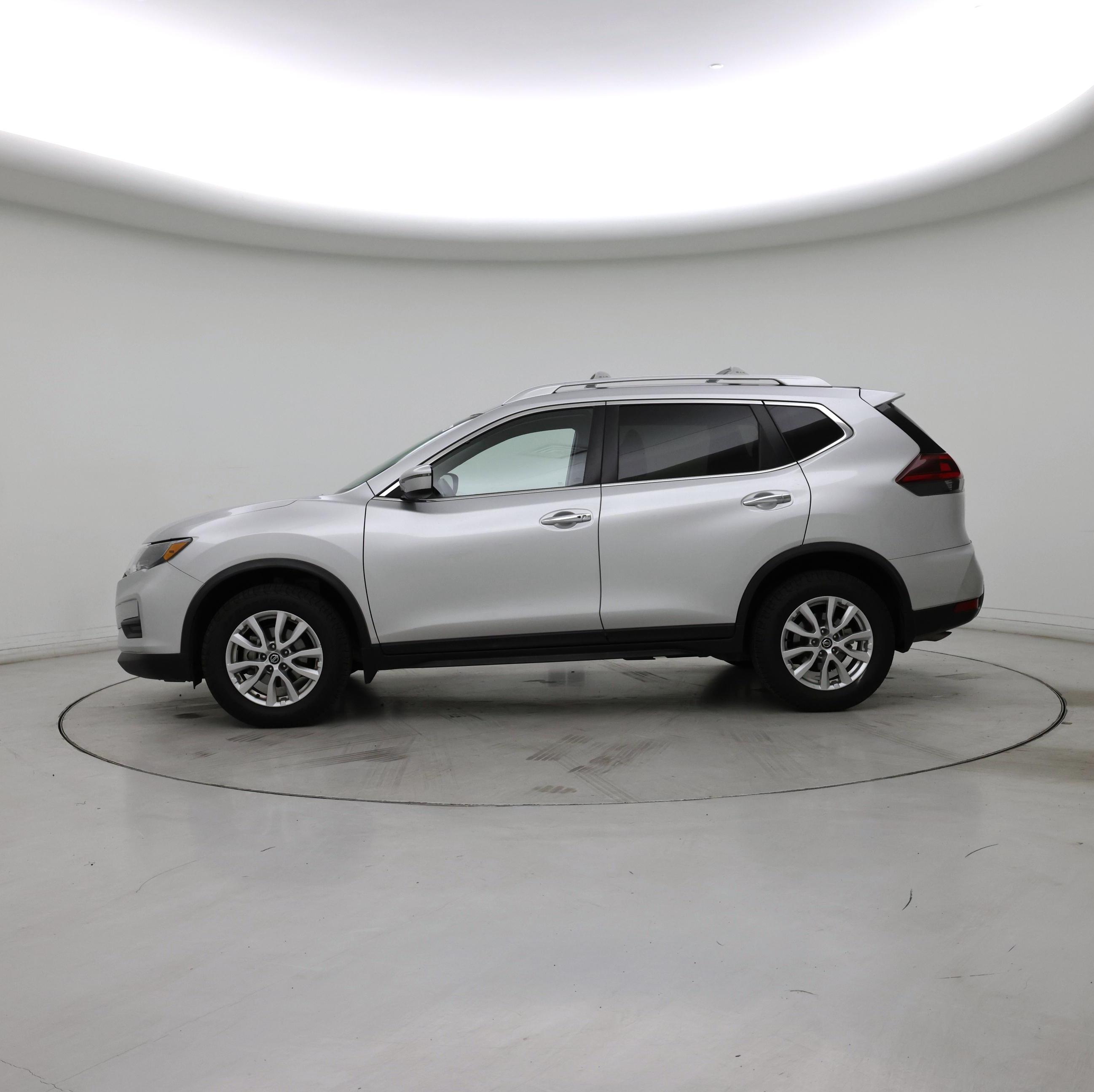 Thumbnail: 2020 Nissan Rogue - 3