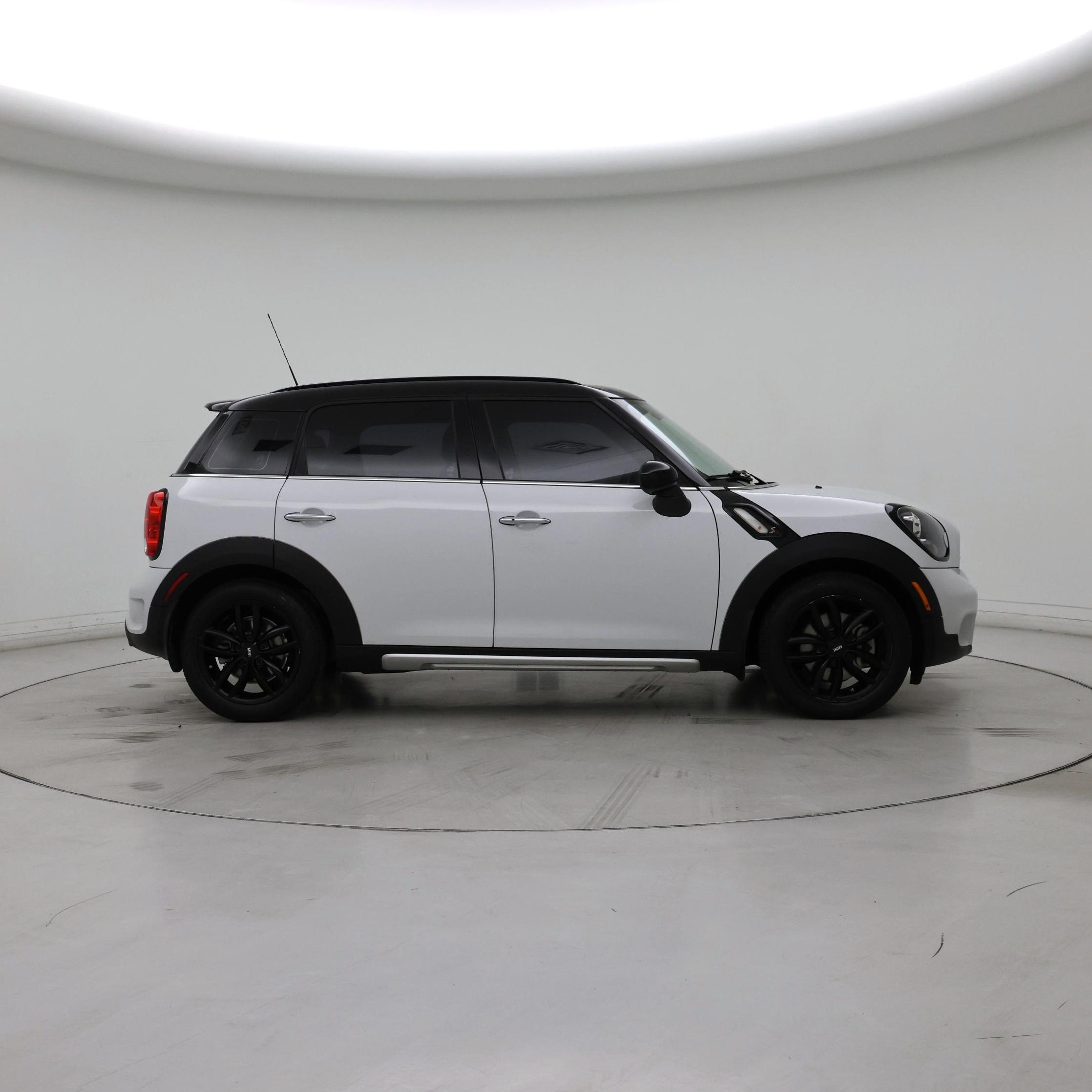 Thumbnail: 2016 MINI Cooper Countryman - 7