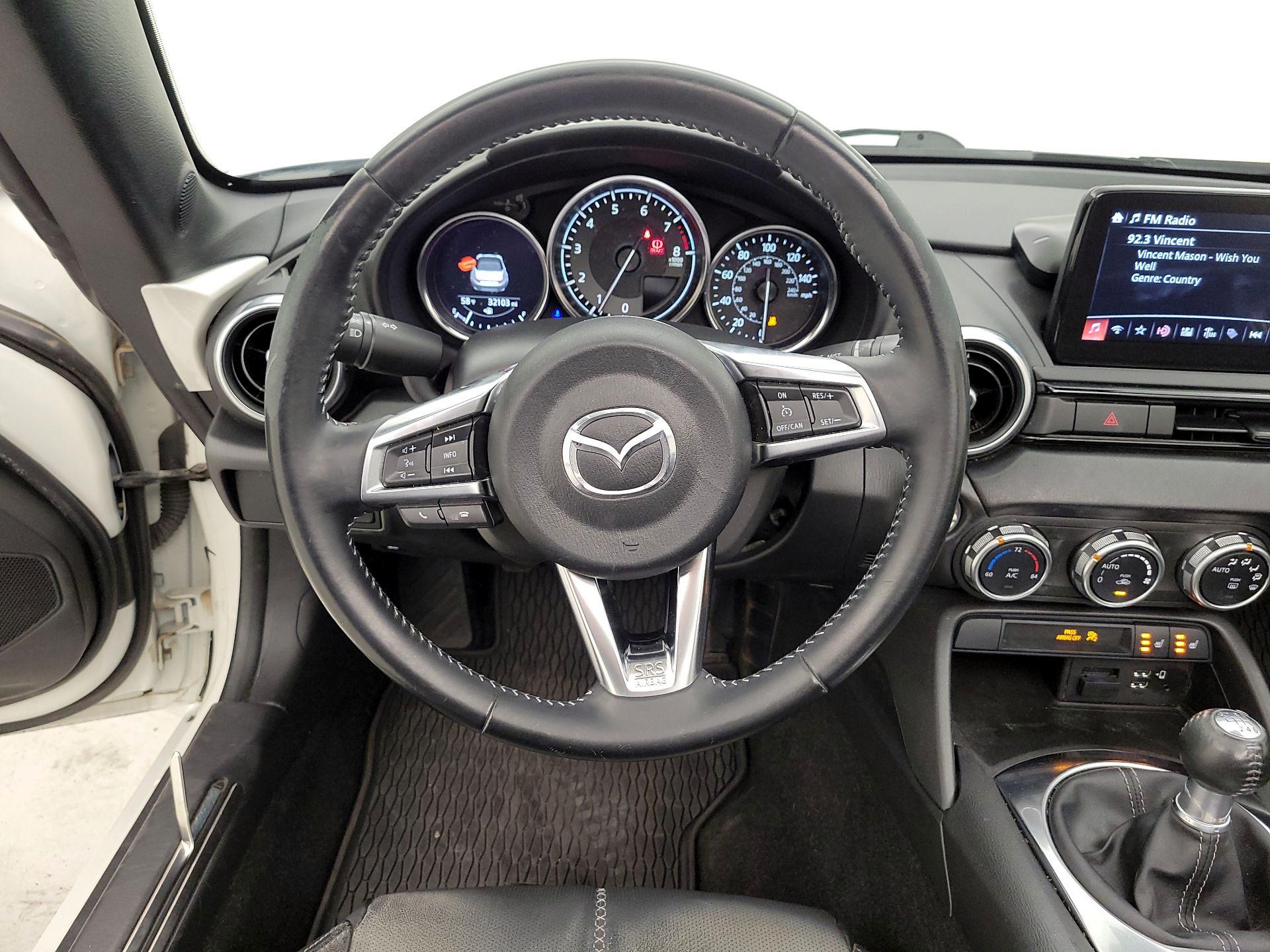 Thumbnail: 2022 Mazda MX-5 Miata - 10