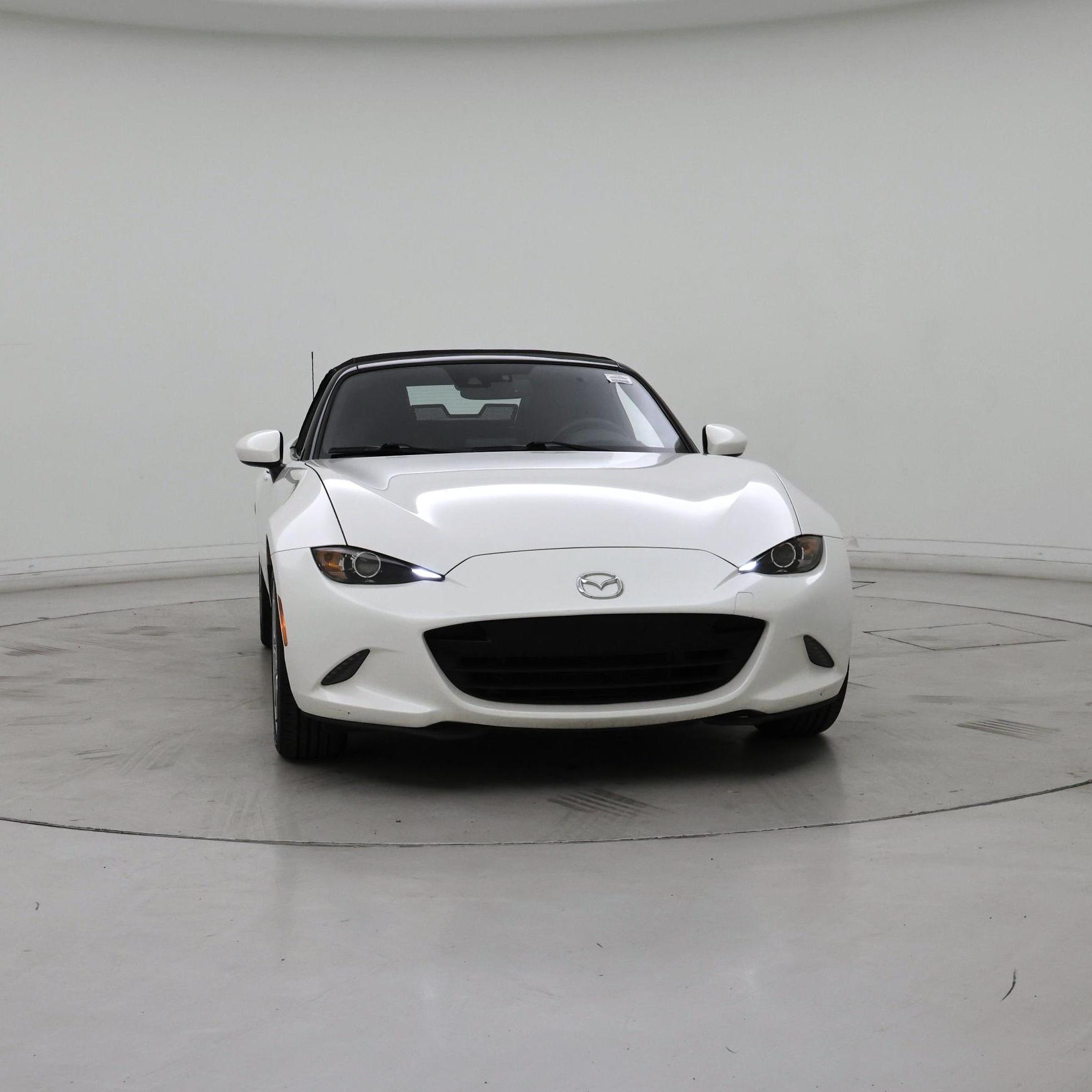 Thumbnail: 2022 Mazda MX-5 Miata - 5