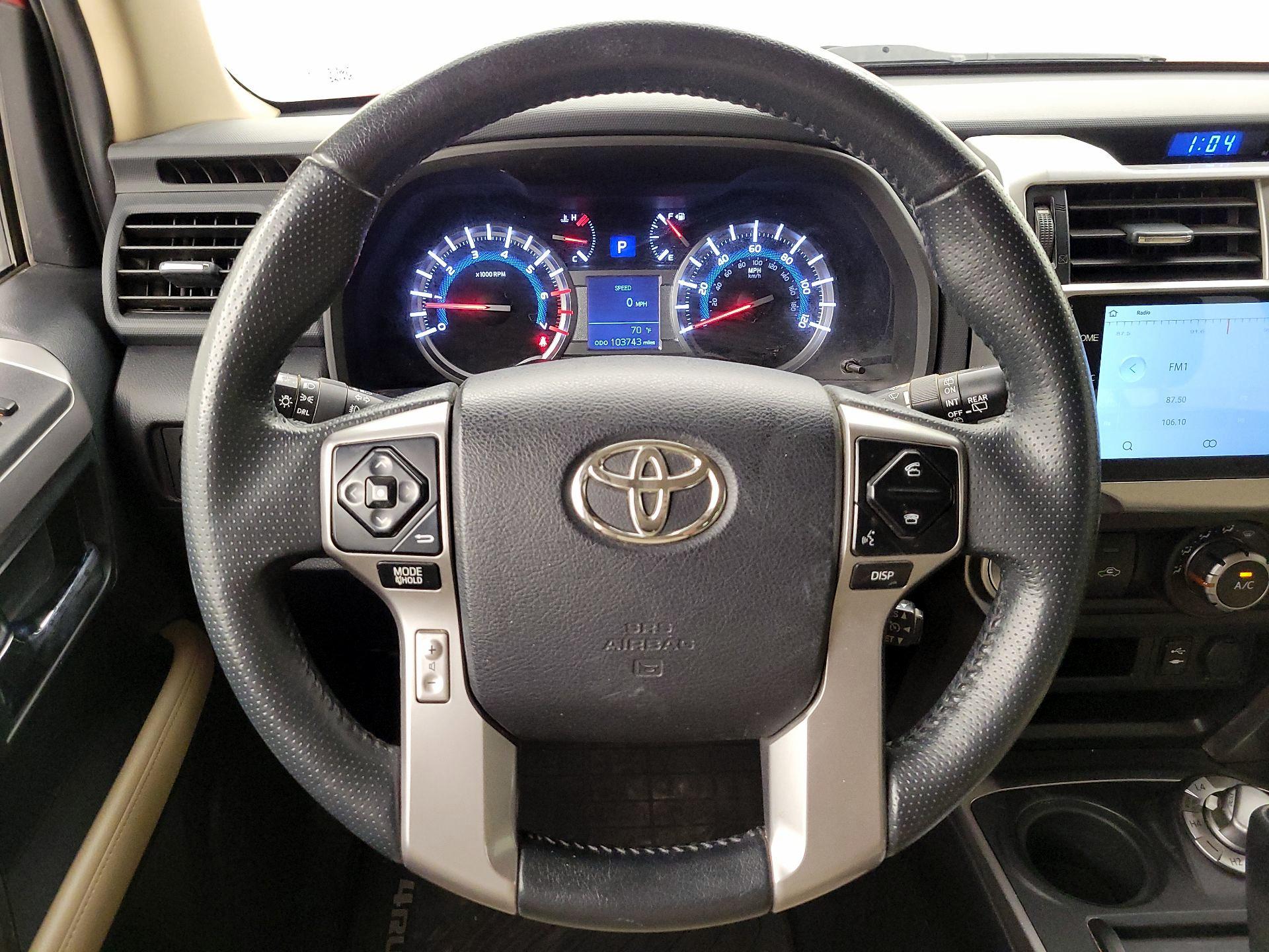 Thumbnail: 2015 Toyota 4Runner - 10