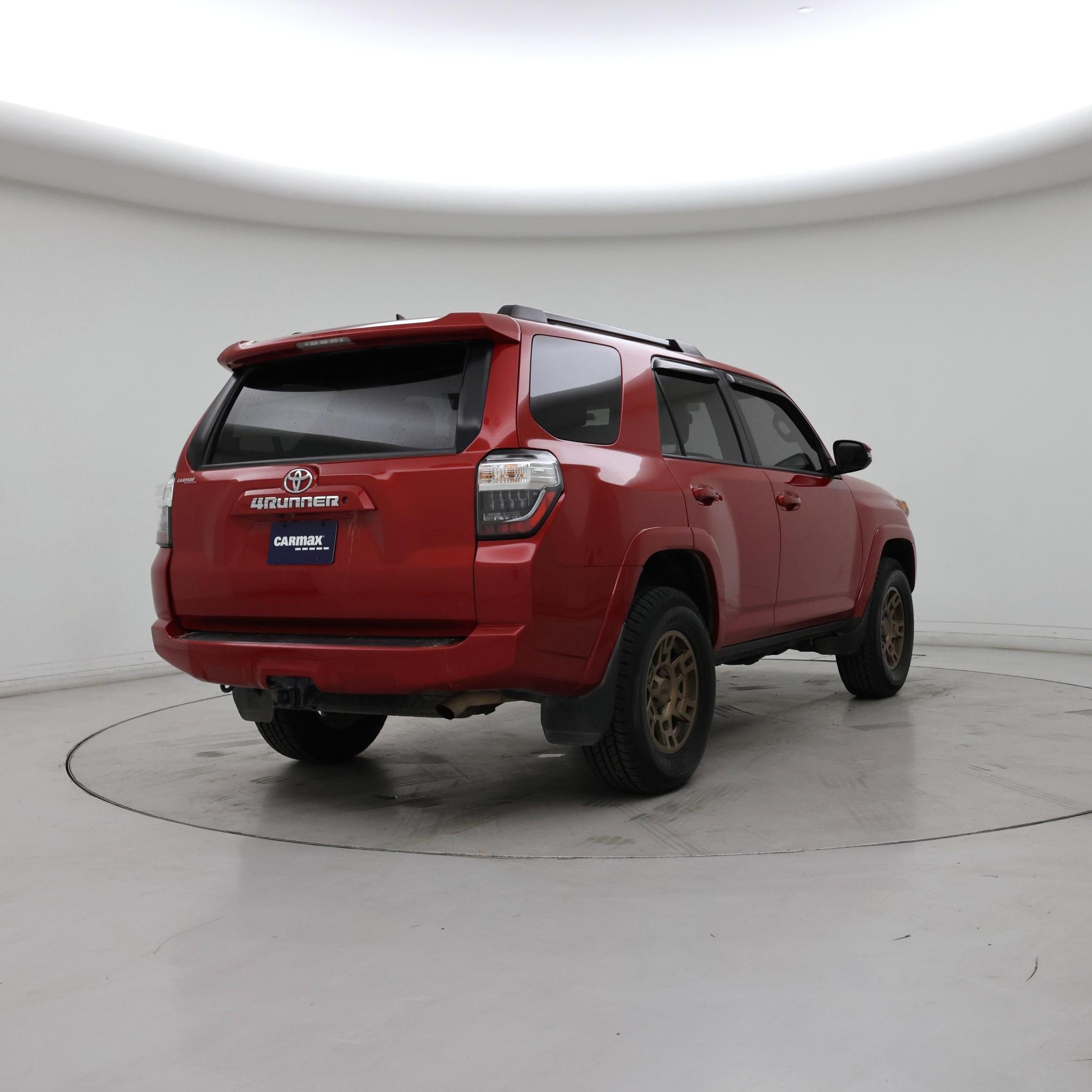 Thumbnail: 2015 Toyota 4Runner - 8