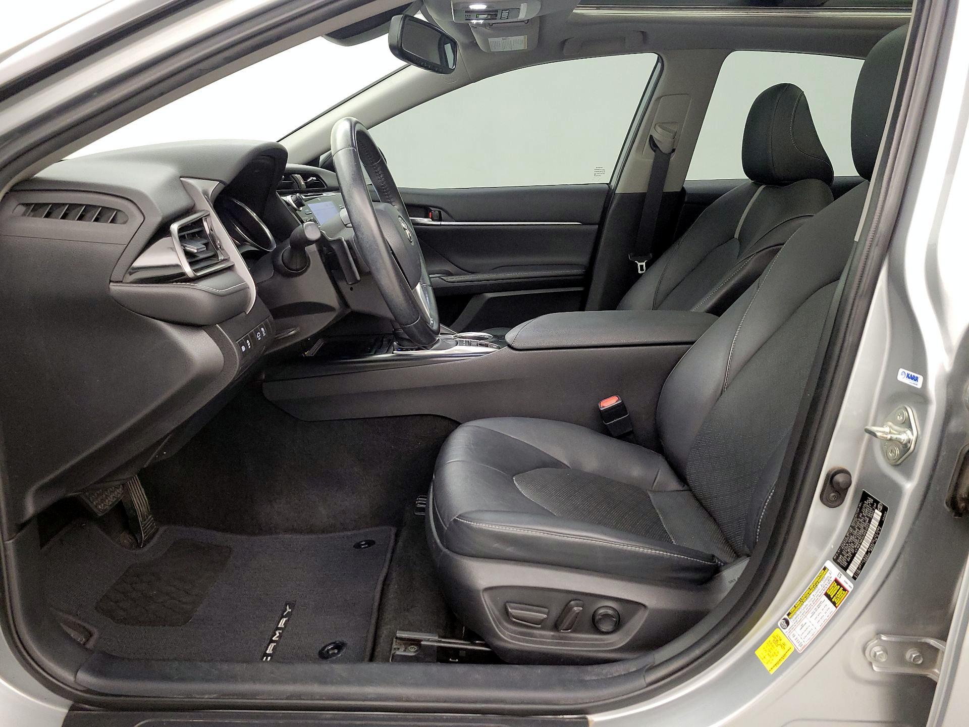 Thumbnail: 2020 Toyota Camry - 11