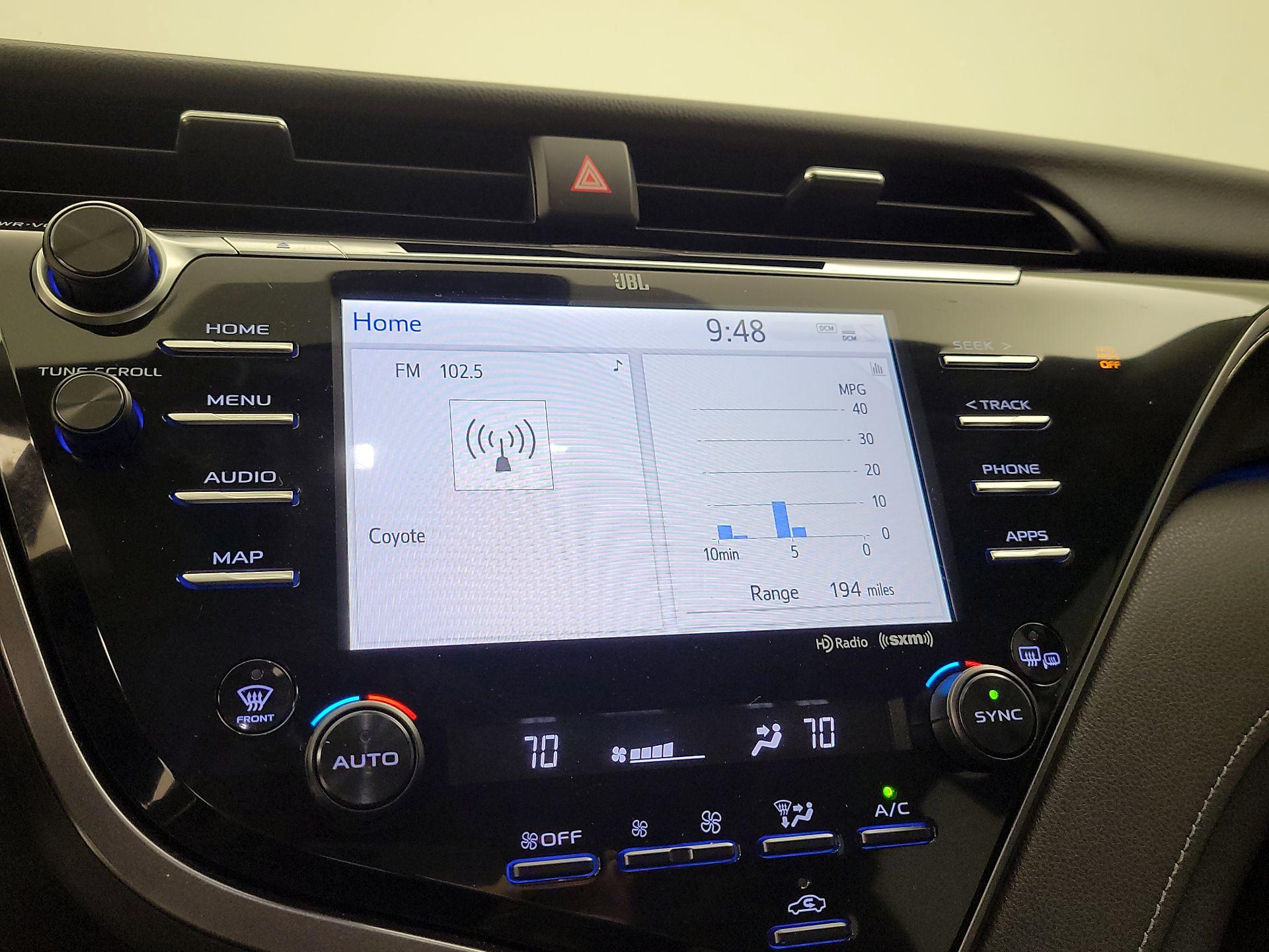 Thumbnail: 2020 Toyota Camry - 14