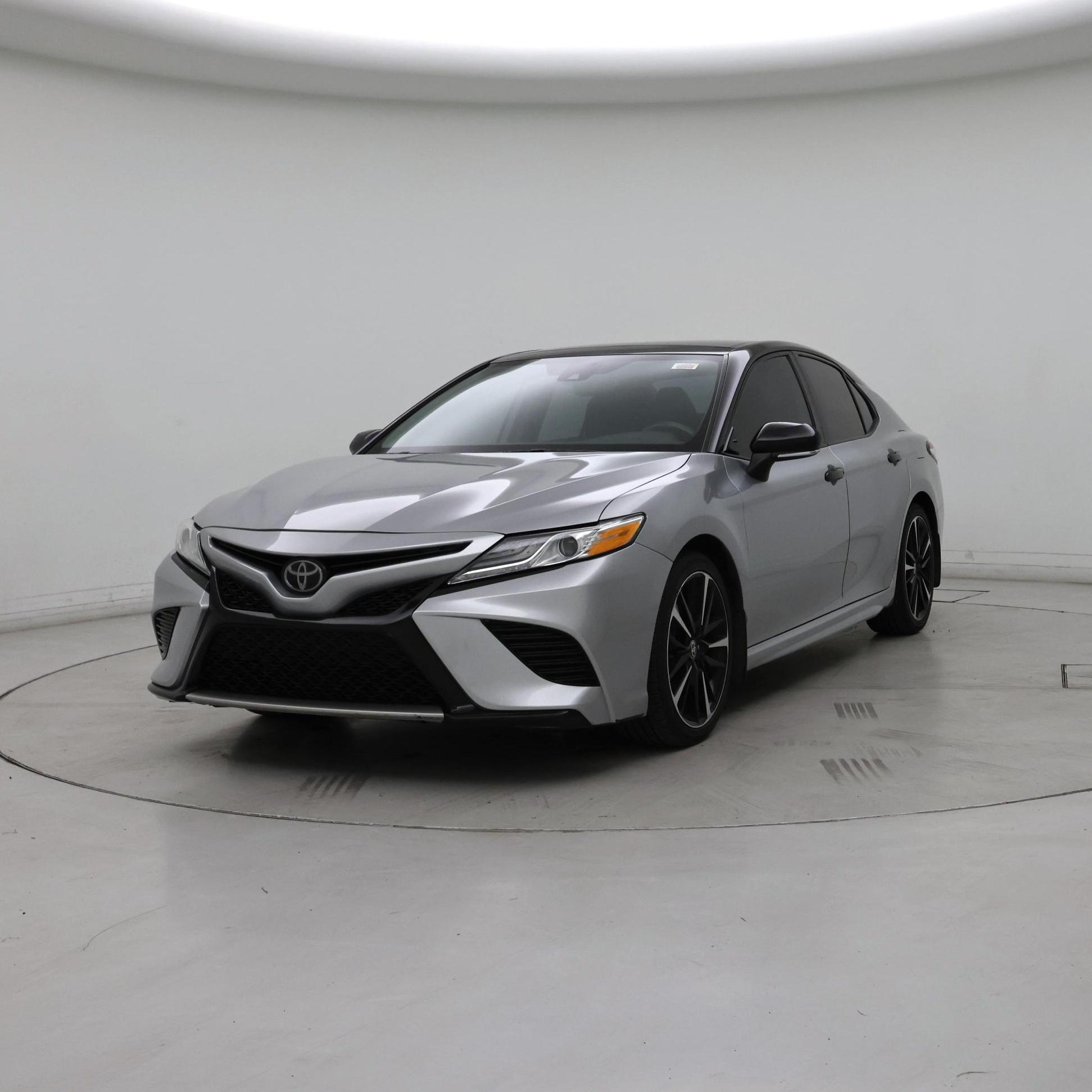 Thumbnail: 2020 Toyota Camry - 4
