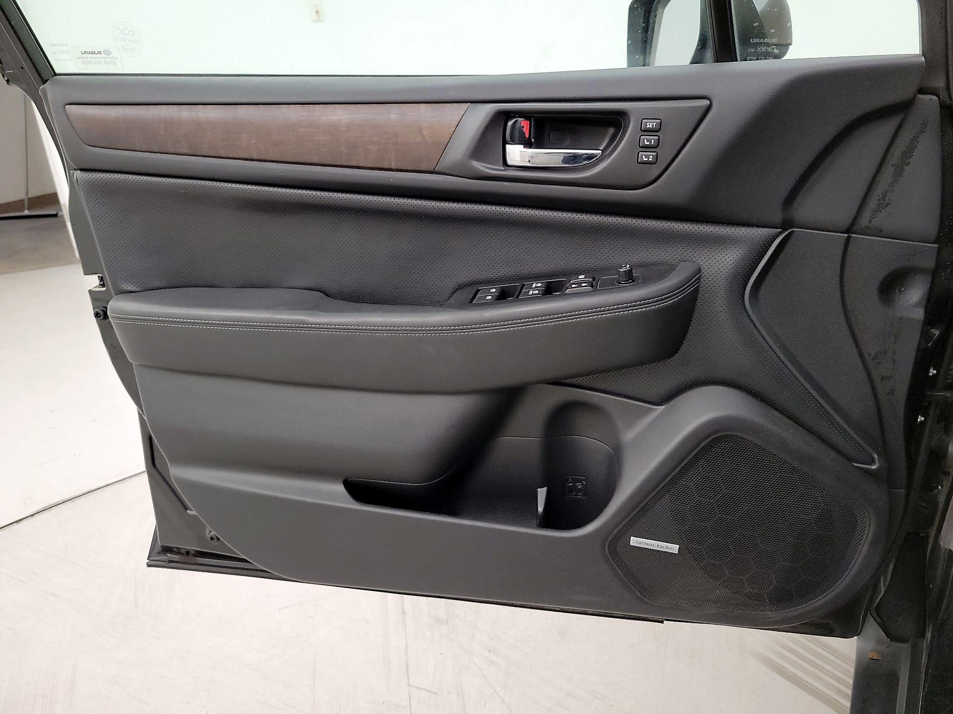 Thumbnail: 2015 Subaru Outback - 12