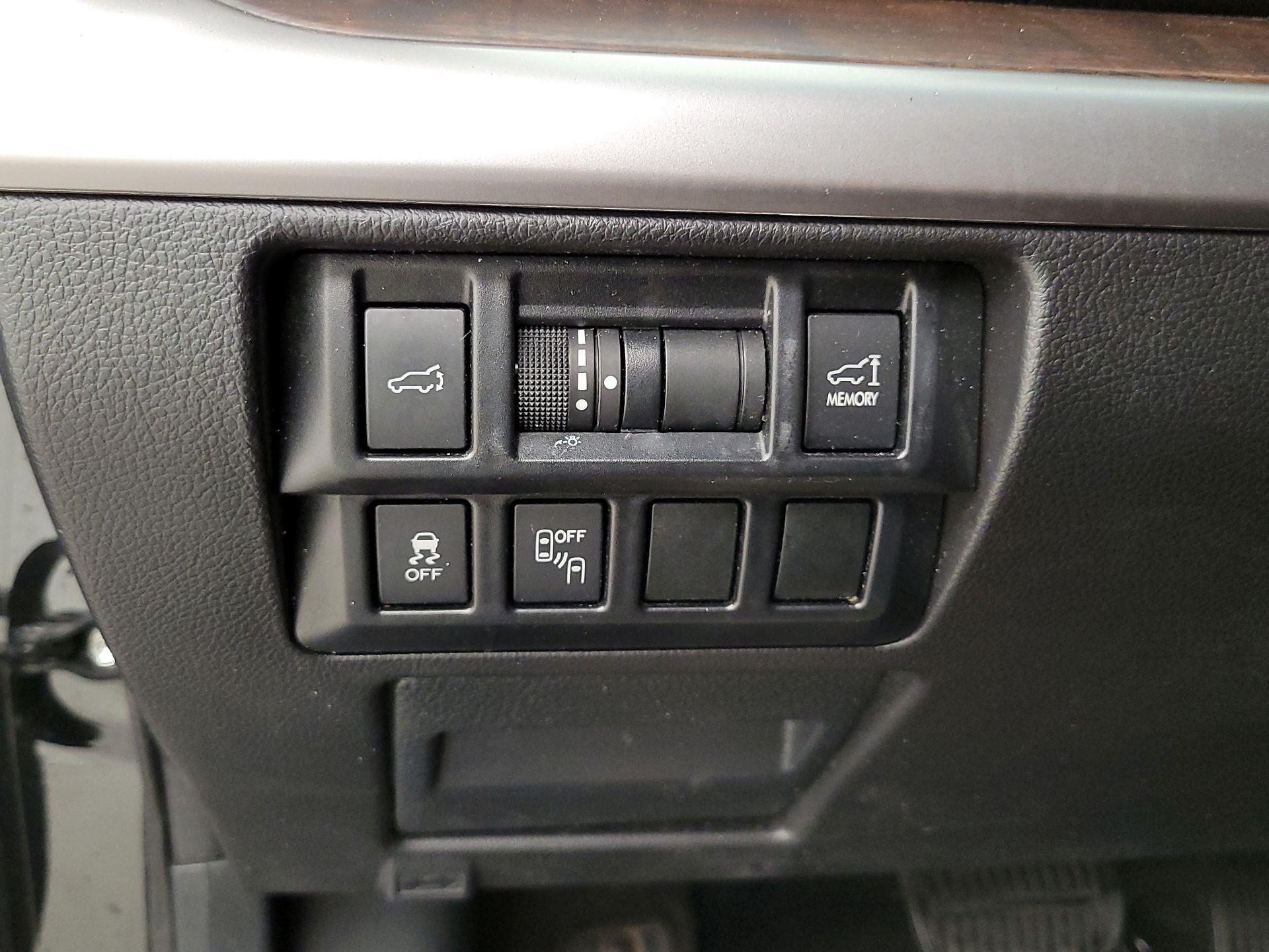 Thumbnail: 2015 Subaru Outback - 13