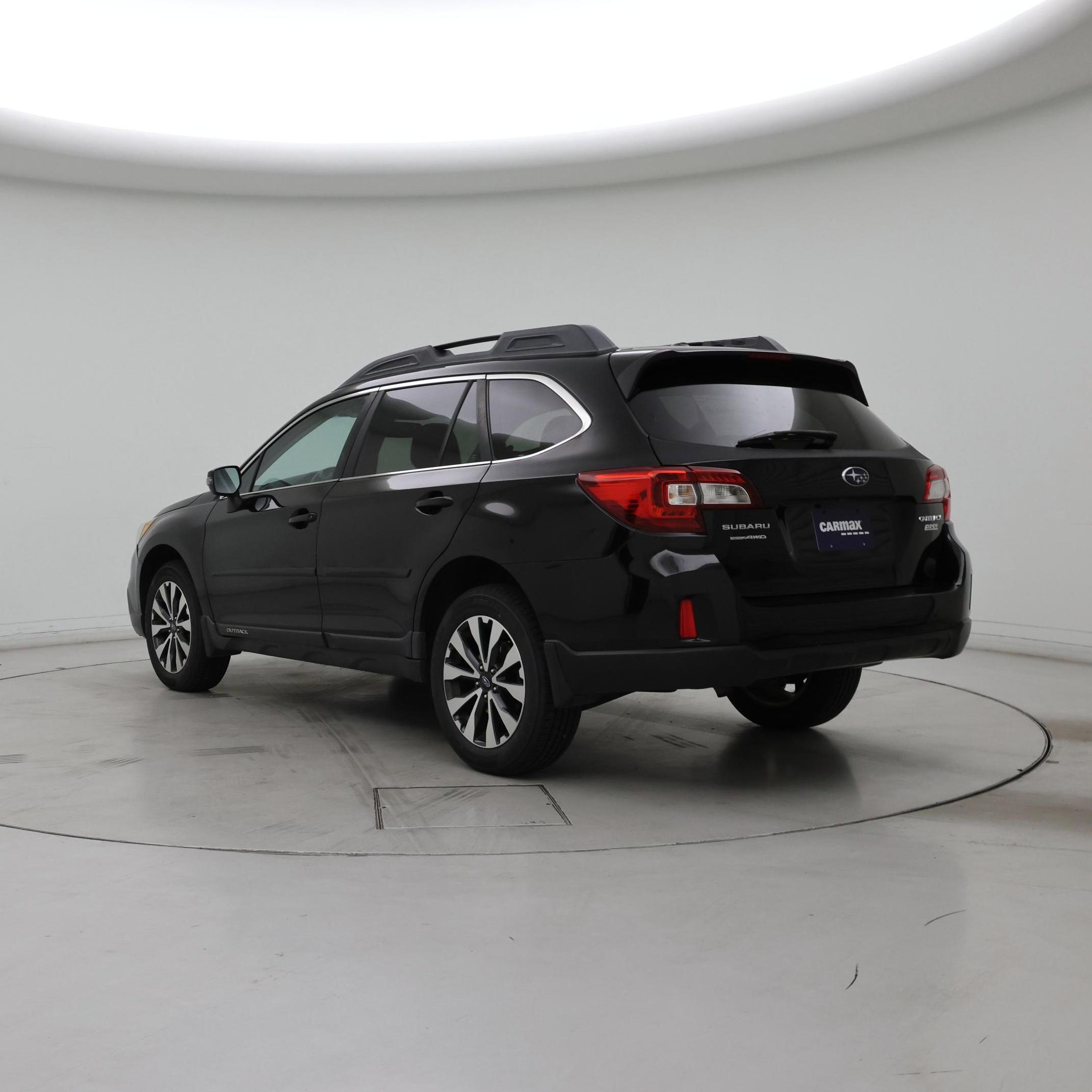 Thumbnail: 2015 Subaru Outback - 2