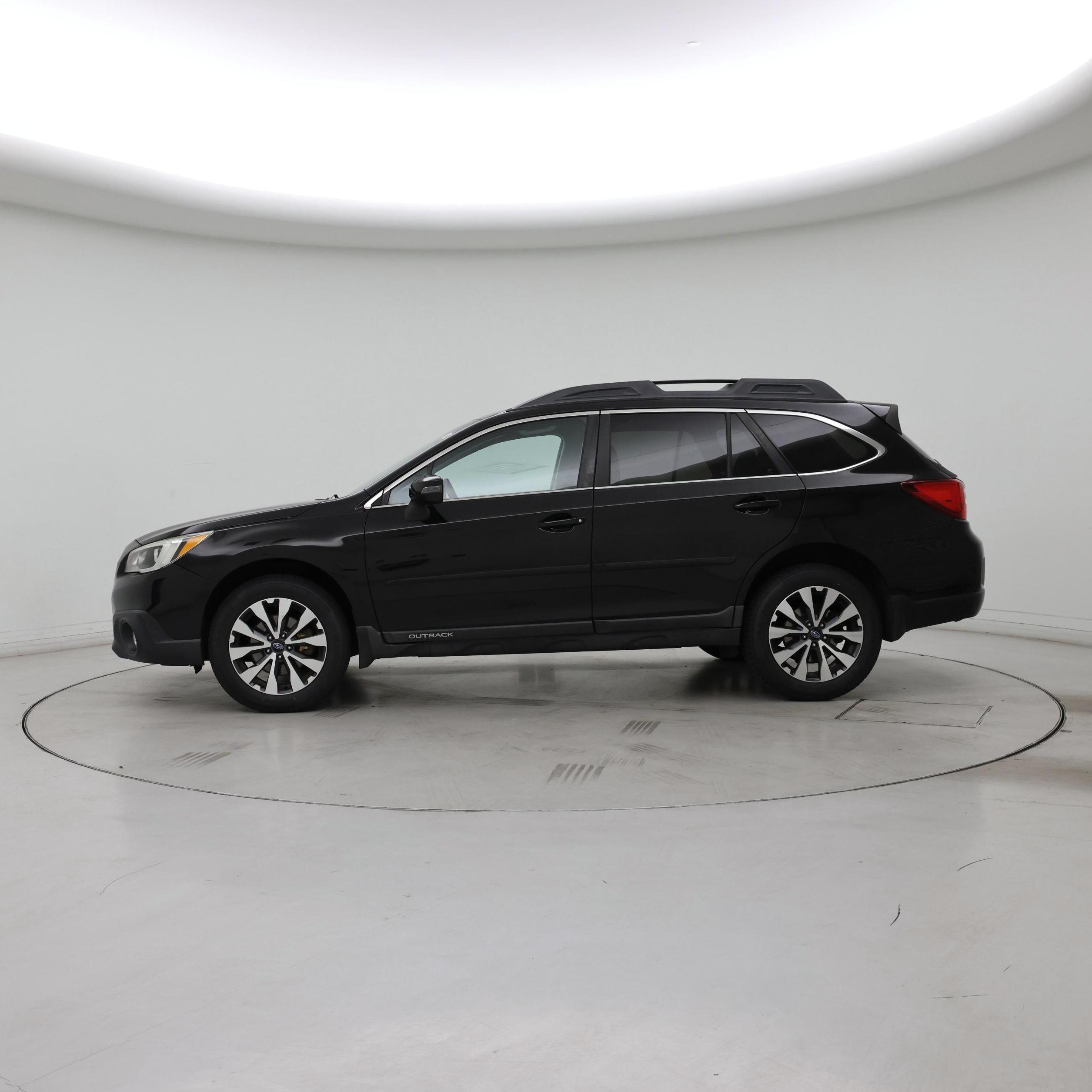 Thumbnail: 2015 Subaru Outback - 3