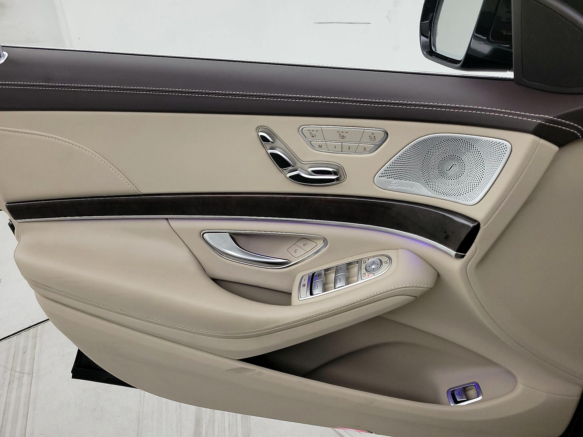 Thumbnail: 2019 Mercedes-Benz S-Class - 12