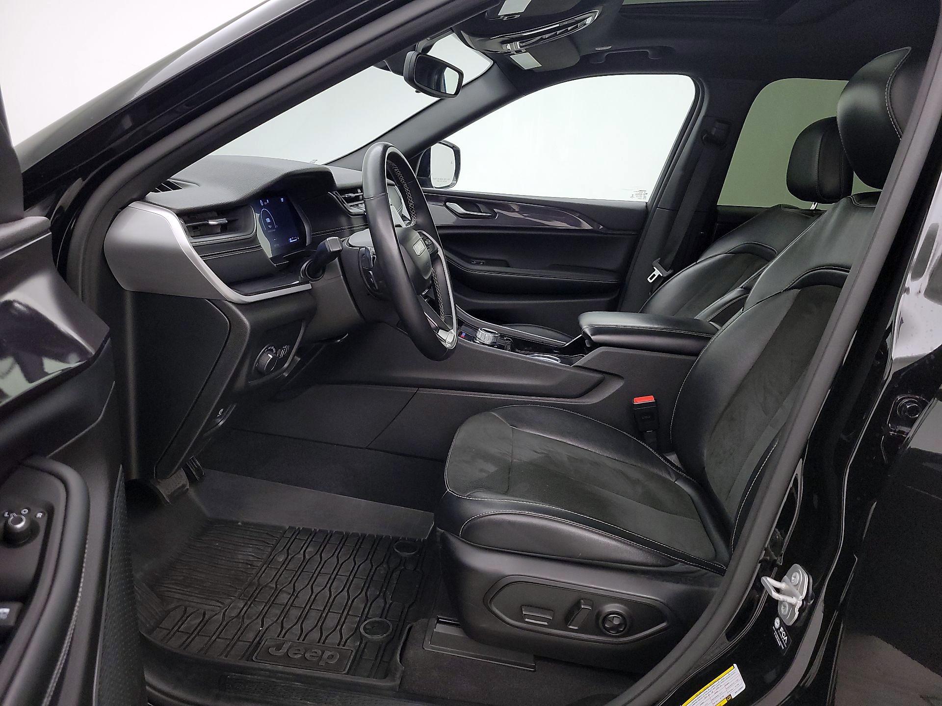 Thumbnail: 2021 Jeep Grand Cherokee L - 11