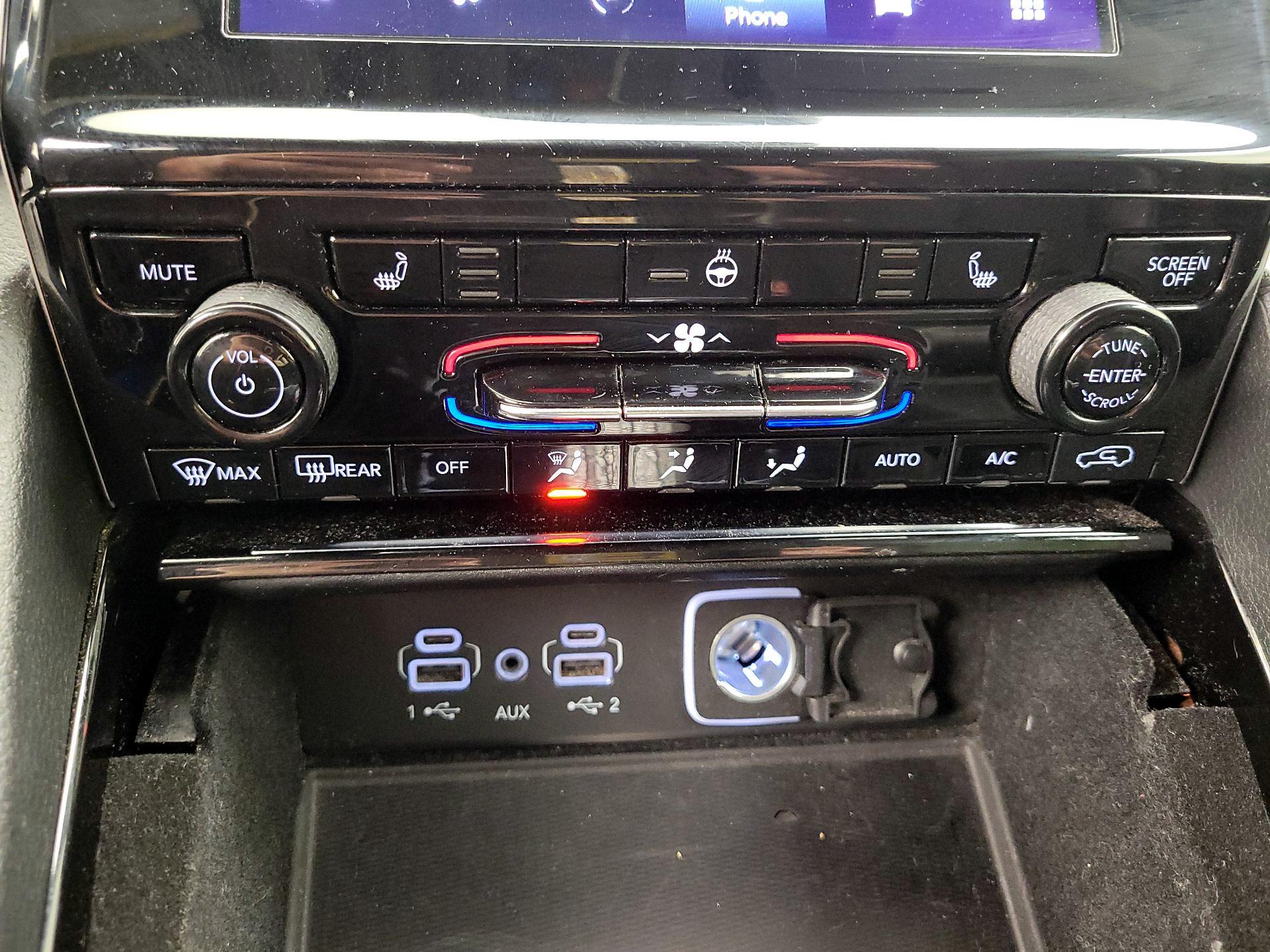 Thumbnail: 2021 Jeep Grand Cherokee L - 16